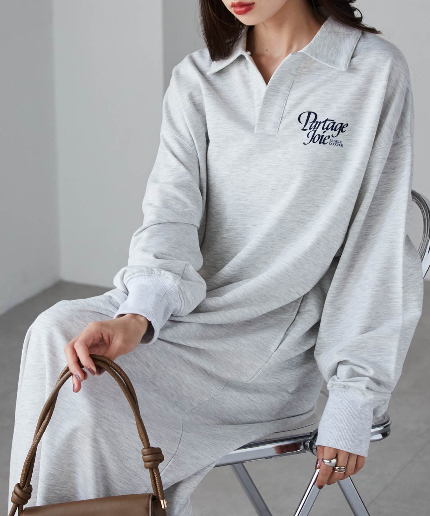 【ラナン/Ranan】のRanan/バックプリントポロ襟裏毛ワンピース インテリア・キッズ・メンズ・レディースファッション・服の通販 founy(ファニー) 　ファッション　Fashion　レディースファッション　Fashion for Women　ワンピース　Dresses　スウェット / スエット　Sweatshirt, Sweatwear　スキッパー　Skipper, Open Collar　トレンド　Trend, Trending Now　プリント　Print, Printed Pattern　ワンポイント　One Point, Statement Accent　A/W・秋冬　Autumn/Winter　OTML|ID: prp329100004900884 ipo3291000000036671979