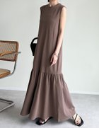 【リエディ/Re:EDIT】のコットンブレンドノースリーブティアードワンピース 人気、トレンドファッション・服の通販 founy(ファニー) ファッション Fashion レディースファッション Fashion for Women ワンピース Dresses おすすめ Recommended / Our Picks コンパクト Compact, Small Size シンプル Simple, Minimal スタイリッシュ Stylish, Fashionable ティアードワンピース Tiered Dress, Flared Dress ノースリーブ Sleeveless, No-Sleeve バランス Balance, Style Balance thumbnail ブラウン|ID: prp329100004900933 ipo3291000000036672650