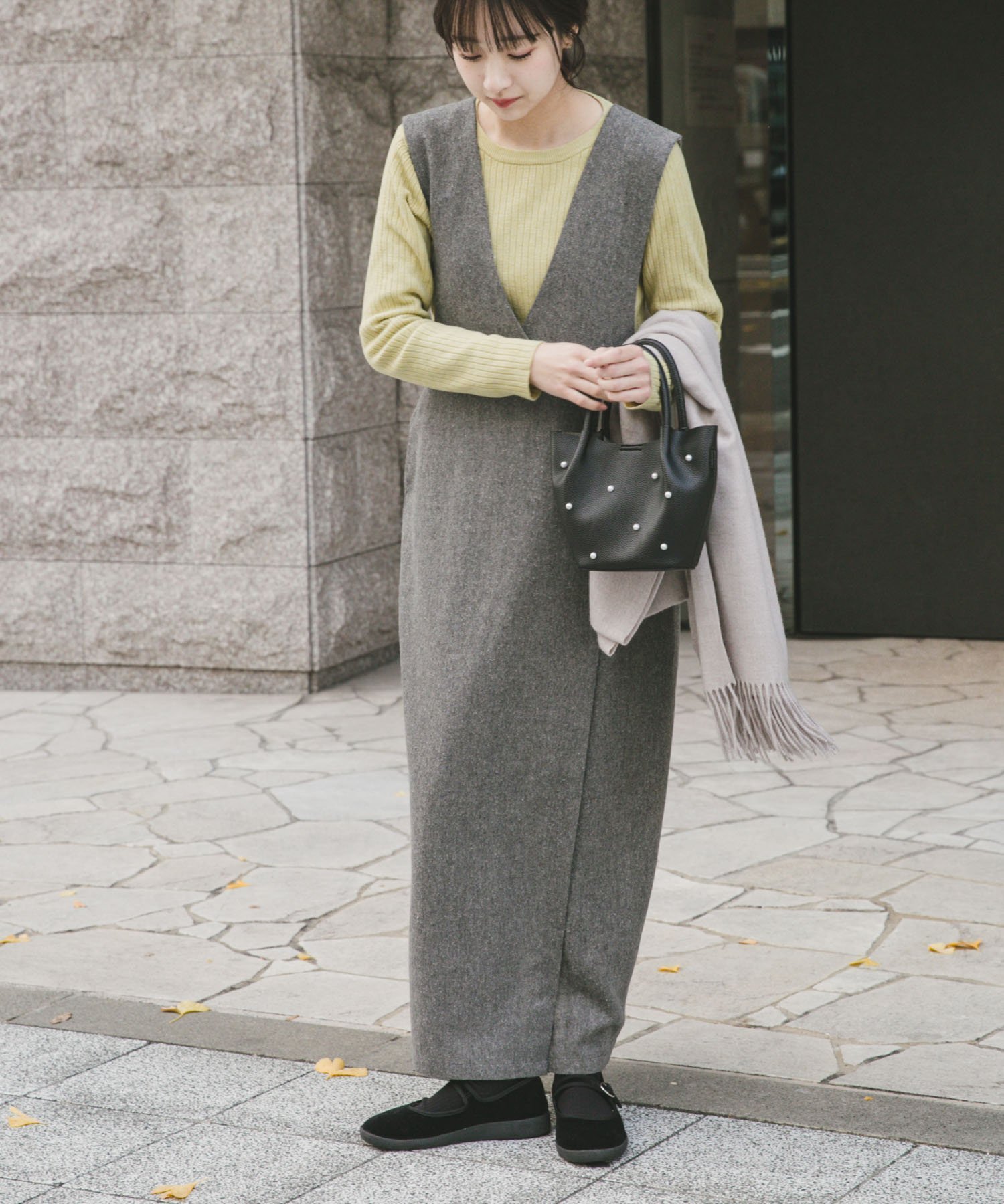 【アイテムズアーバンリサーチ/ITEMS URBAN RESEARCH】のゴマツイードジャンパースカート インテリア・キッズ・メンズ・レディースファッション・服の通販 founy(ファニー) ファッション Fashion レディースファッション Fashion for Women スカート Skirts 2025年 2025 2025-2026秋冬・A/W Autumn/Winter 2025–26 AW25–26 冬 Winter / This Winter シンプル Simple, Minimal ツイード Twill, Twill Weave エレガント 上品 Elegant A/W・秋冬 Autumn/Winter グレー|ID: prp329100004900977 ipo3291000000036673145