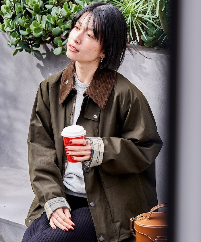 【フリークスストア/FREAK'S STORE】のBarbour 別注 BORROWDALE/トランスポート/ボロウデール 全6色 34/36/38 26SS インテリア・キッズ・メンズ・レディースファッション・服の通販 founy(ファニー) 　ファッション　Fashion　レディースファッション　Fashion for Women　スペシャル　Special, Limited Edition　ダブル　Double, Double-Breasted　定番　Standard, Basic Item　なめらか　Smooth, Silky Texture　人気　Popular, Best Seller　バランス　Balance, Style Balance　ピーチ　Peach, Soft Touch　フラップ　Flap, Flap Pocket　ポケット　Pocket, Pocket Detail　別注　Limited Edition, Custom Order　S/S・春夏　SS, Spring/Summer, Warm Season　夏　Summer　エレガント 上品　Elegant　2026年　2026　オリーブ|ID: prp329100004903841 ipo3291000000036704476