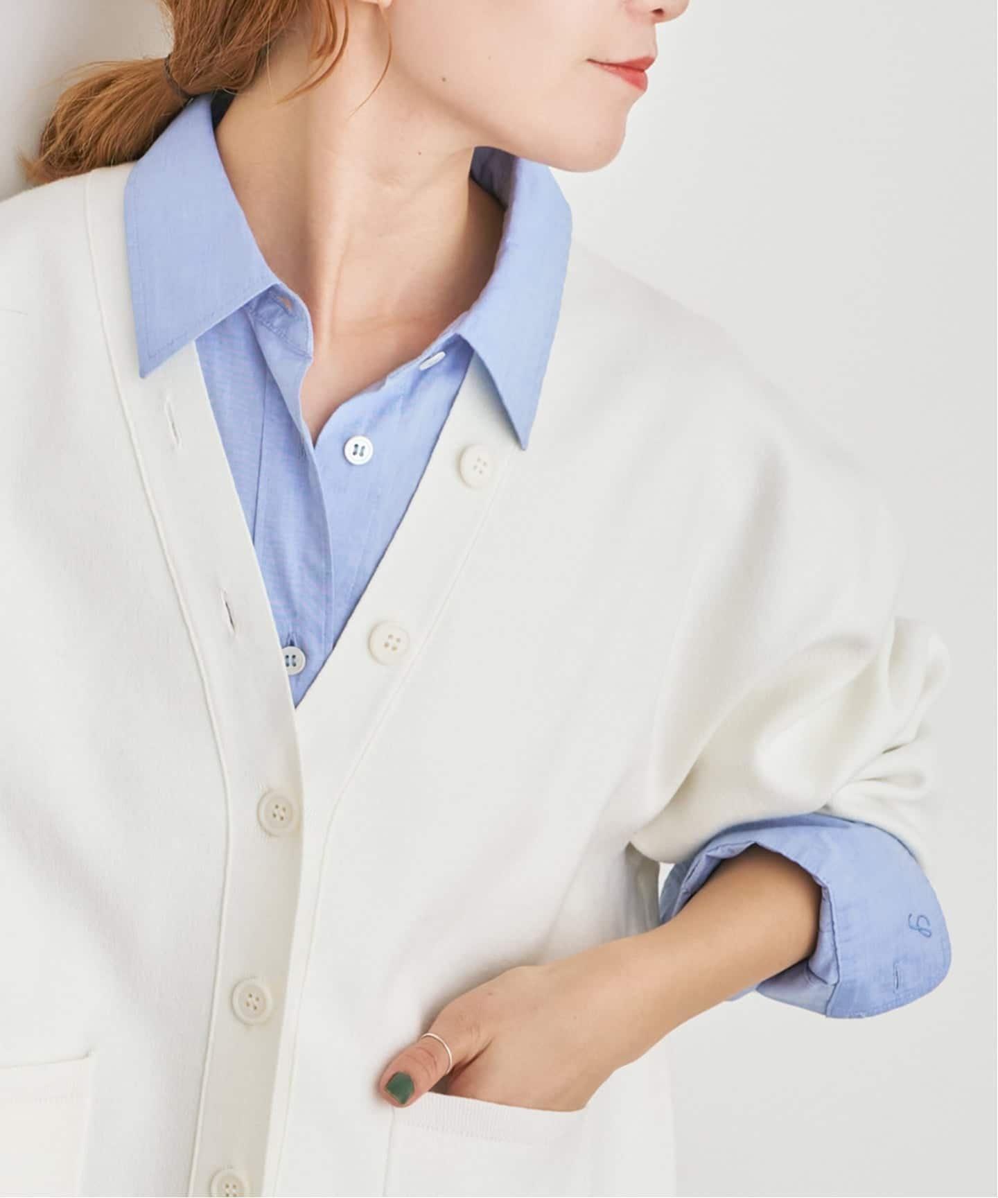 【スピック&スパン/Spick & Span】の《新色有り / 追加2》50コットンコンパクトシャツ 人気、トレンドファッション・服の通販 founy(ファニー) 　ファッション　Fashion　レディースファッション　Fashion for Women　トップス・カットソー　Cut & Sew Tops　シャツ・ブラウス・オフィスカジュアル　Elegant Blouses & Button-Ups　おすすめ　Recommended / Our Picks　カーディガン　Cardigan, Knitwear　コンパクト　Compact, Small Size　シンプル　Simple, Minimal　ジャケット　Jacket, Outerwear　バランス　Balance, Style Balance　エレガント 上品　Elegant　ビジネス 仕事 通勤　Business / Work / Commuting　 other-1|ID: prp329100004904068 ipo3291000000036707392