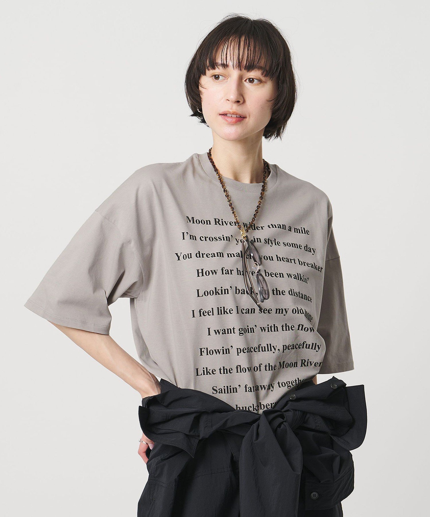 【ユナイテッドアローズ/UNITED ARROWS】のSACRA メッセージ Tシャツ 人気、トレンドファッション・服の通販 founy(ファニー) 　ファッション　Fashion　レディースファッション　Fashion for Women　トップス・カットソー　Cut & Sew Tops　シャツ・ブラウス・オフィスカジュアル　Elegant Blouses & Button-Ups　ロングTシャツ・Tシャツ　Longline T-Shirts & Tees　インナー　Innerwear　ジャケット　Jacket, Outerwear　フロント　Front, Front Design　 other-1|ID: prp329100004904327 ipo3291000000036710735