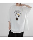 【ローリーズファーム/LOWRYS FARM】の【LFM】SNOOPYプリントTSS 人気、トレンドファッション・服の通販 founy(ファニー) ファッション Fashion レディースファッション Fashion for Women インナー Innerwear キャラクター Character, Licensed Characters グラフィック Graphic, Graphic Design シンプル Simple, Minimal ジャケット Jacket, Outerwear スラックス Slacks, Dress Pants デニム Denim, Jeans Material プリント Print, Printed Pattern thumbnail ホワイト05|ID: prp329100004904348 ipo3291000000036710941