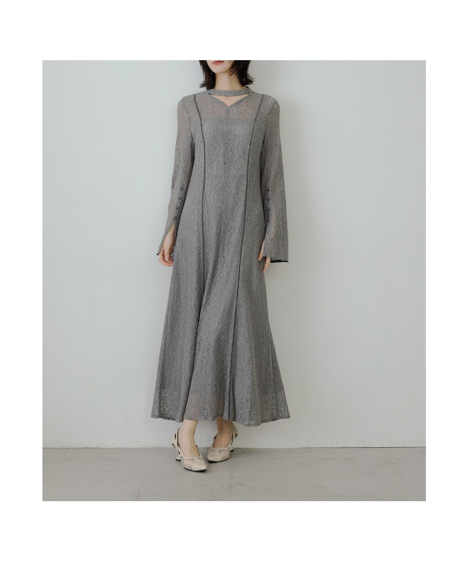 【ビーフラット/bflat】のスウィッチングレースドレス パーティードレス オケージョンドレス 結婚式 二次会 インテリア・キッズ・メンズ・レディースファッション・服の通販 founy(ファニー) 　ファッション　Fashion　レディースファッション　Fashion for Women　ワンピース　Dresses　フォーマル・パーティードレス・結婚式用ドレス　Elegant & Casual Dresses　カッティング　Cutting Detail　スリット　Slit, Slit Detail　ドレス　Dress, One-Piece　パイピング　Piping, Trim Design　おすすめ　Recommended / Our Picks　結婚式　Wedding　披露宴　Wedding Reception　二次会　After Party　グレー|ID: prp329100004904413 ipo3291000000036711964