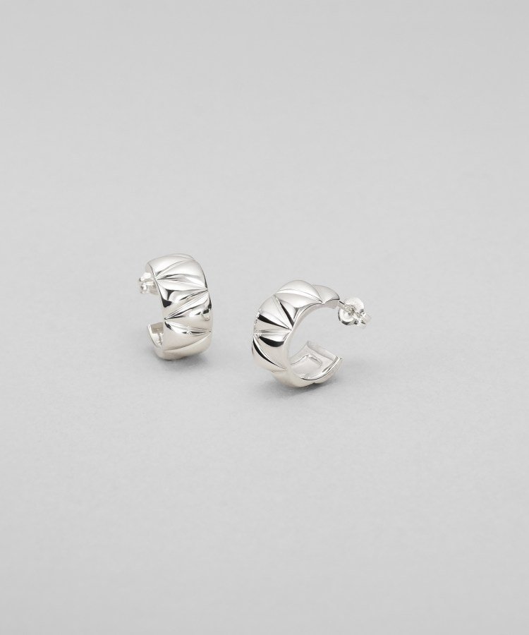 【ココシュニック オンキッチュ/COCOSHNIK ONKITSCH】のシルバー キルトフープピアス 人気、トレンドファッション・服の通販 founy(ファニー) 　ファッション　Fashion　レディースファッション　Fashion for Women　イヤーカフ　Ear Cuffs　キルト　Quilt, Quilted Fabric　クラシカル　Classical, Vintage-Inspired　シルバー　Silver, Metallic Silver　パターン　Pattern, Design Print　モダン　Modern, Contemporary　モチーフ　Motif, Design Theme　エレガント 上品　Elegant　 other-1|ID: prp329100004904427 ipo3291000000036712199