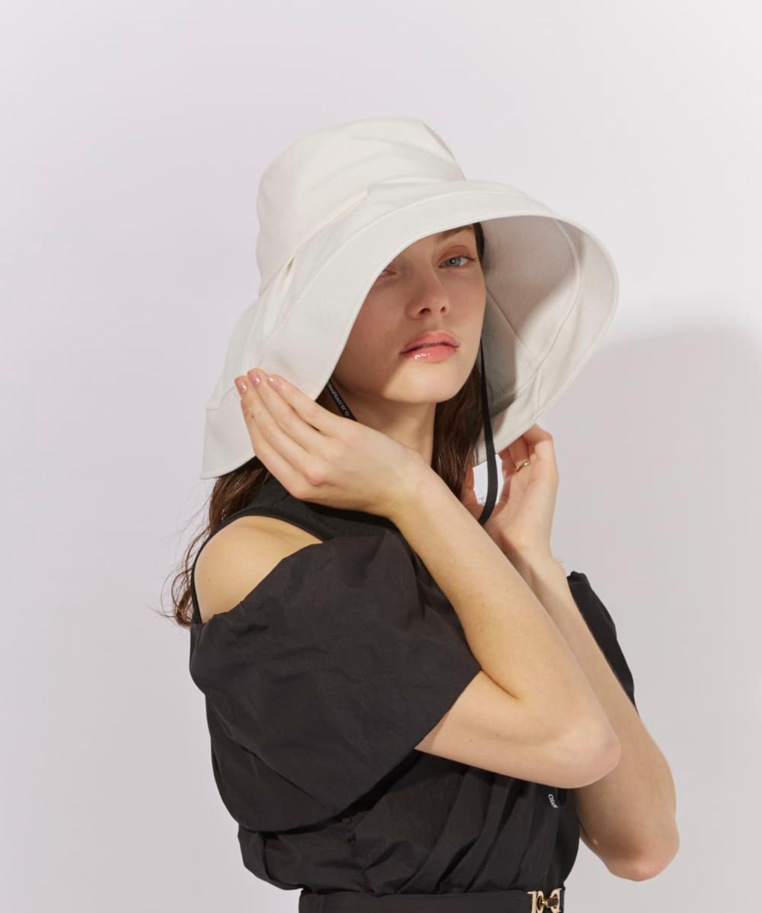 【オーバーライド/OVERRIDE】のChapeau d O UV Tuck Capeline / シャポードオー インテリア・キッズ・メンズ・レディースファッション・服の通販 founy(ファニー) 　ファッション　Fashion　レディースファッション　Fashion for Women　エレガント 上品　Elegant　トレンド　Trend, Trending Now　ブロック　Block, Solid Block Pattern　帽子　Hat, Headwear　リゾート　Resort, Vacation Style　リボン　Ribbon, Bow　ワイヤー　Wire, Wired Bra　夏　Summer　WHITE|ID: prp329100004904494 ipo3291000000036712924