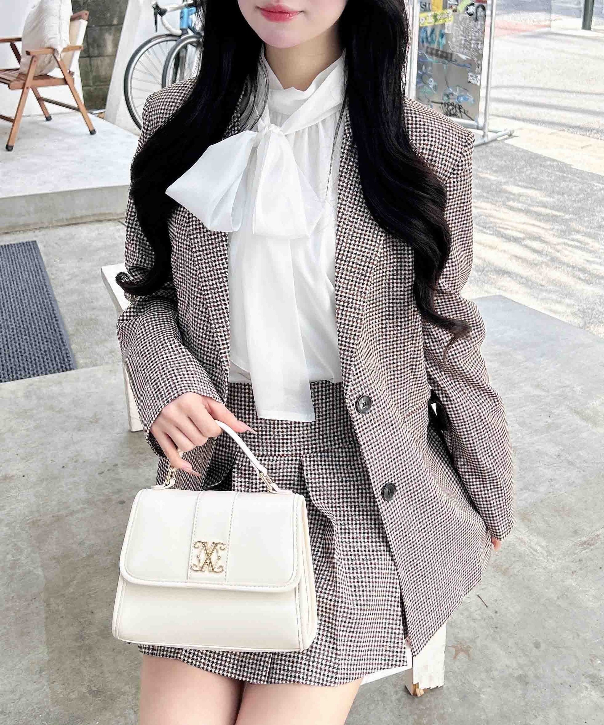 【イング/INGNI】の2Wayポケットリボンテーラードジャケット インテリア・キッズ・メンズ・レディースファッション・服の通販 founy(ファニー) ファッション Fashion レディースファッション Fashion for Women アウター Coat / Outerwear Collection レディースジャケット・軽アウター Jackets テーラードジャケット / 通勤・きれいめスタイル Tailored Jackets & Blazers ガーリー Girly, Feminine Style シンプル Simple, Minimal スマホ Smartphone, Mobile Device スリット Slit, Slit Detail チェック Check, Plaid, Tartan プリーツ Pleats, Pleated ポケット Pocket, Pocket Detail 無地 Plain, Solid Color リボン Ribbon, Bow チェック|ID: prp329100004911364 ipo3291000000036803650