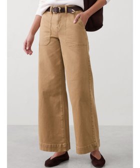 【バナナリパブリック ファクトリーストア/BANANA REPUBLIC FACTORY STORE】のBANANA REPUBLIC FACTORY STORE ワイドレッグ ハイライズ ユーティリティ ジーンズ 人気、トレンドファッション・服の通販 founy(ファニー) ファッション Fashion レディースファッション Fashion for Women コンパクト Compact, Small Size ジーンズ Jeans, Denim Pants ハイライズ High Rise, High Waist フォルム Silhouette, Form ポケット Pocket, Pocket Detail ロング Long, Long-Length ワイド Wide, Wide Fit |ID:prp329100004911834