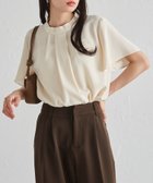 【ラナン/Ranan】のRanan/ UVカット/抗菌防臭 タックデザインフリルブラウス 人気、トレンドファッション・服の通販 founy(ファニー) ファッション Fashion レディースファッション Fashion for Women トップス・カットソー Cut & Sew Tops シャツ・ブラウス・オフィスカジュアル Elegant Blouses & Button-Ups カーディガン Cardigan, Knitwear 抗菌 Antibacterial, Bacteria-Resistant ジャケット Jacket, Outerwear ストレッチ Stretch, Stretchy Fabric スラックス Slacks, Dress Pants デニム Denim, Jeans Material ドット Polka Dot, Dot Pattern ハイネック High Neck, Mock Neck フェミニン Feminine, Girly フリル Frill, Ruffle マーメイド Mermaid, Fishtail Silhouette ロング Long, Long-Length 再入荷 Restock / Back in Stock おすすめ Recommended / Our Picks 夏 Summer 2026年 2026 thumbnail オフホワイト|ID: prp329100004912180 ipo3291000000036810821