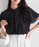 【ラナン/Ranan】のRanan/ UVカット/抗菌防臭 タックデザインフリルブラウス 人気、トレンドファッション・服の通販 founy(ファニー) ファッション Fashion レディースファッション Fashion for Women トップス・カットソー Cut & Sew Tops シャツ・ブラウス・オフィスカジュアル Elegant Blouses & Button-Ups カーディガン Cardigan, Knitwear 抗菌 Antibacterial, Bacteria-Resistant ジャケット Jacket, Outerwear ストレッチ Stretch, Stretchy Fabric スラックス Slacks, Dress Pants デニム Denim, Jeans Material ドット Polka Dot, Dot Pattern ハイネック High Neck, Mock Neck フェミニン Feminine, Girly フリル Frill, Ruffle マーメイド Mermaid, Fishtail Silhouette ロング Long, Long-Length 再入荷 Restock / Back in Stock おすすめ Recommended / Our Picks 夏 Summer 2026年 2026 thumbnail ブラックドット|ID: prp329100004912180 ipo3291000000036810856