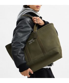 【コーチ/COACH / MEN】のユーティリティー トート 人気、トレンドファッション・服の通販 founy(ファニー) ファッション Fashion メンズファッション Fashion for Men ヴィンテージ Vintage Style キャンバス Canvas, Canvas Fabric トリミング Trimming, Decorative Edge ニューヨーク New York, NYC Style ポケット Pocket, Pocket Detail モダン Modern, Contemporary ラップ Wrap, Wrap Design ギフト プレゼント Gift / Present ビジネス 仕事 通勤 Business / Work / Commuting |ID:prp329100004912308