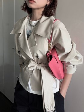 【フレイ アイディー/FRAY I.D】のボリュームスリーブショートトレンチコート/撥水 人気、トレンドファッション・服の通販 founy(ファニー) ファッション Fashion レディースファッション Fashion for Women アウター Coat / Outerwear Collection コート・ロングコート・ピーコート Long Coats, Peacoats & More トレンチコート / 春秋の定番アウター Trench Coats シャンブレー Chambray, Denim-Like Fabric ショート Short, Short Length スタンド Stand Collar, Upright Stand スマート Smart, Elegant デニム Denim, Jeans Material トレンド Trend, Trending Now ドレス Dress, One-Piece ベーシック Basic, Essential ワイド Wide, Wide Fit エレガント 上品 Elegant ビジネス 仕事 通勤 Business / Work / Commuting |ID:prp329100004913343