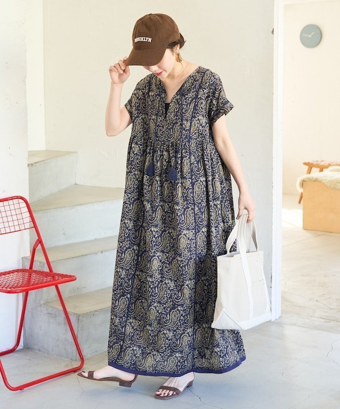 【フリークスストア/FREAK'S STORE】のインドペイズリースキッパーワンピース【限定展開】 インテリア・キッズ・メンズ・レディースファッション・服の通販 founy(ファニー) 　ファッション　Fashion　レディースファッション　Fashion for Women　ワンピース　Dresses　2026年　2026　インド　Indian Textile　タッセル　Tassel, Fringe　トレンド　Trend, Trending Now　ペイズリー　Paisley, Ethnic Pattern　リボン　Ribbon, Bow　レース　Lace, Lace Fabric　エレガント 上品　Elegant　夏　Summer　定番　Standard, Basic Item　春　Spring　S/S・春夏　SS, Spring/Summer, Warm Season　ネイビー|ID: prp329100004913490 ipo3291000000036821779