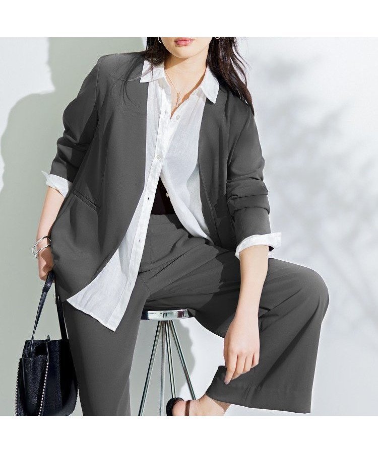 【インディヴィ/INDIVI】の【さらに軽く軽快!/着る日傘】ノーカラージャケット インテリア・キッズ・メンズ・レディースファッション・服の通販 founy(ファニー) 　ファッション　Fashion　レディースファッション　Fashion for Women　アウター　Coat / Outerwear Collection　レディースジャケット・軽アウター　Jackets　ノーカラージャケット / シンプル上品コーデ　Collarless Jackets　レイングッズ・傘・晴雨兼用傘　Umbrellas & Rain Gear　インナー　Innerwear　カットソー　Cut and Sewn Top　カーディガン　Cardigan, Knitwear　ジャケット　Jacket, Outerwear　ジョーゼット　Georgette, Semi-Sheer Fabric　ストレッチ　Stretch, Stretchy Fabric　スマート　Smart, Elegant　セットアップ　Set-Up, Coordinated Outfit　ドレープ　Drape, Draping Fabric　バランス　Balance, Style Balance　フロント　Front, Front Design　ポケット　Pocket, Pocket Detail　日傘　Parasol, UV Umbrella　夏　Summer　エレガント 上品　Elegant　ビジネス 仕事 通勤　Business / Work / Commuting　チャコールグレー|ID: prp329100004913576 ipo3291000000036822190