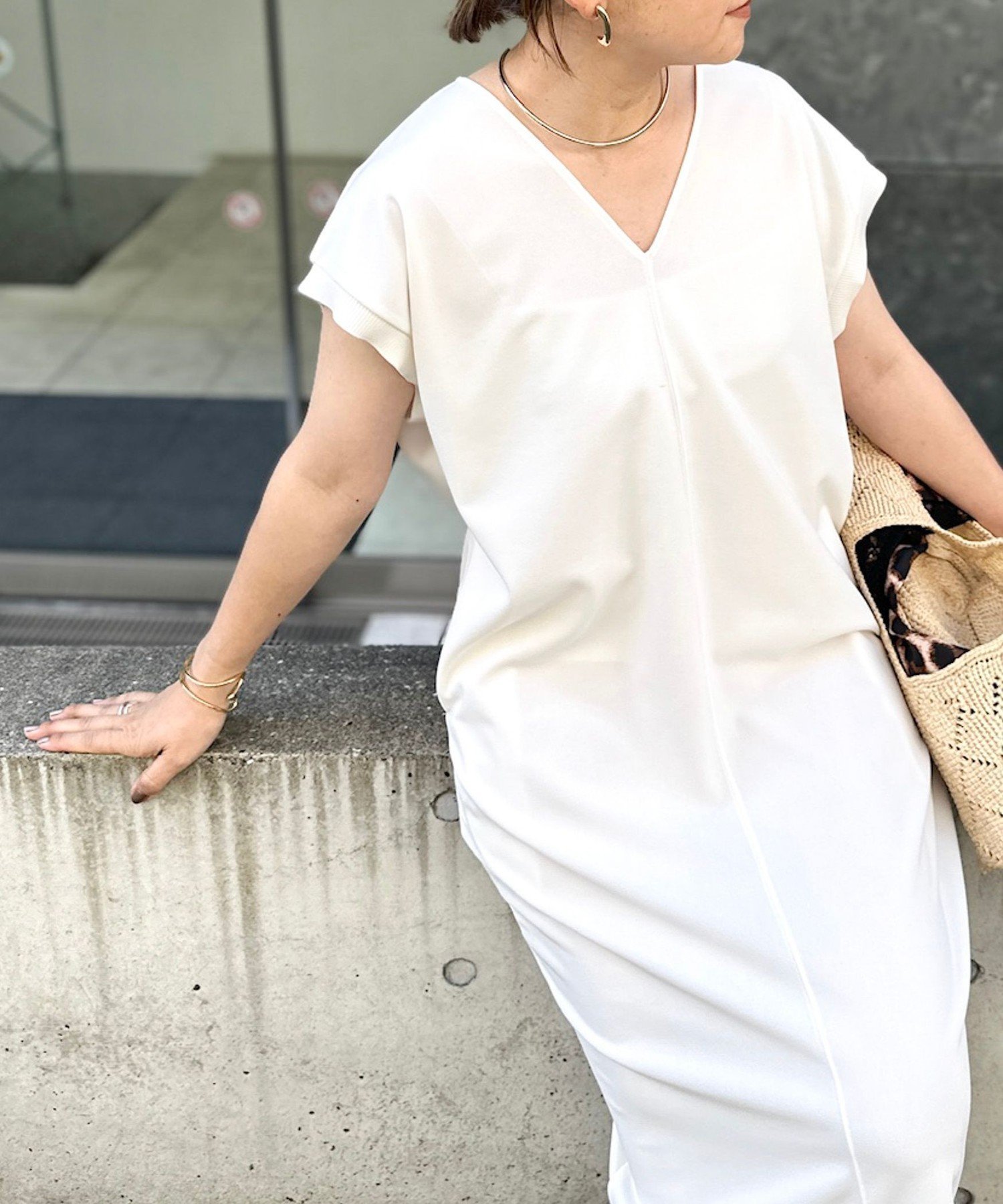 【ノーリーズ/NOLLEY'S】のウォッシャブル袖口リブマキシ丈ワンピースジョーゼットダンボール インテリア・キッズ・メンズ・レディースファッション・服の通販 founy(ファニー) 　ファッション　Fashion　レディースファッション　Fashion for Women　ワンピース　Dresses　ウォッシャブル　Machine Washable　サンダル　Sandals, Summer Shoes　ジャケット　Jacket, Outerwear　スリーブ　Sleeve, Long Sleeve / Short Sleeve　ダウン　Down, Puffer　デコルテ　Décolleté, Neckline　デニム　Denim, Jeans Material　ドレープ　Drape, Draping Fabric　ハーフ　Half, Half-Length　フレンチ　French, French Style　ポケット　Pocket, Pocket Detail　おすすめ　Recommended / Our Picks　夏　Summer　エレガント 上品　Elegant　2026年　2026　オフホワイト|ID: prp329100004913674 ipo3291000000036822650