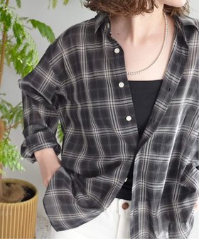 【スピック&スパン/Spick & Span】のコットンボイルチェックシャツ 人気、トレンドファッション・服の通販 founy(ファニー) ファッション Fashion レディースファッション Fashion for Women トップス・カットソー Cut & Sew Tops シャツ・ブラウス・オフィスカジュアル Elegant Blouses & Button-Ups シアー Sheer, See-Through チェック Check, Plaid, Tartan バランス Balance, Style Balance ボトム Bottoms, Lower Wear ポケット Pocket, Pocket Detail ルーズ Loose, Oversized 夏 Summer 春 Spring S/S・春夏 SS, Spring/Summer, Warm Season |ID:prp329100004915192