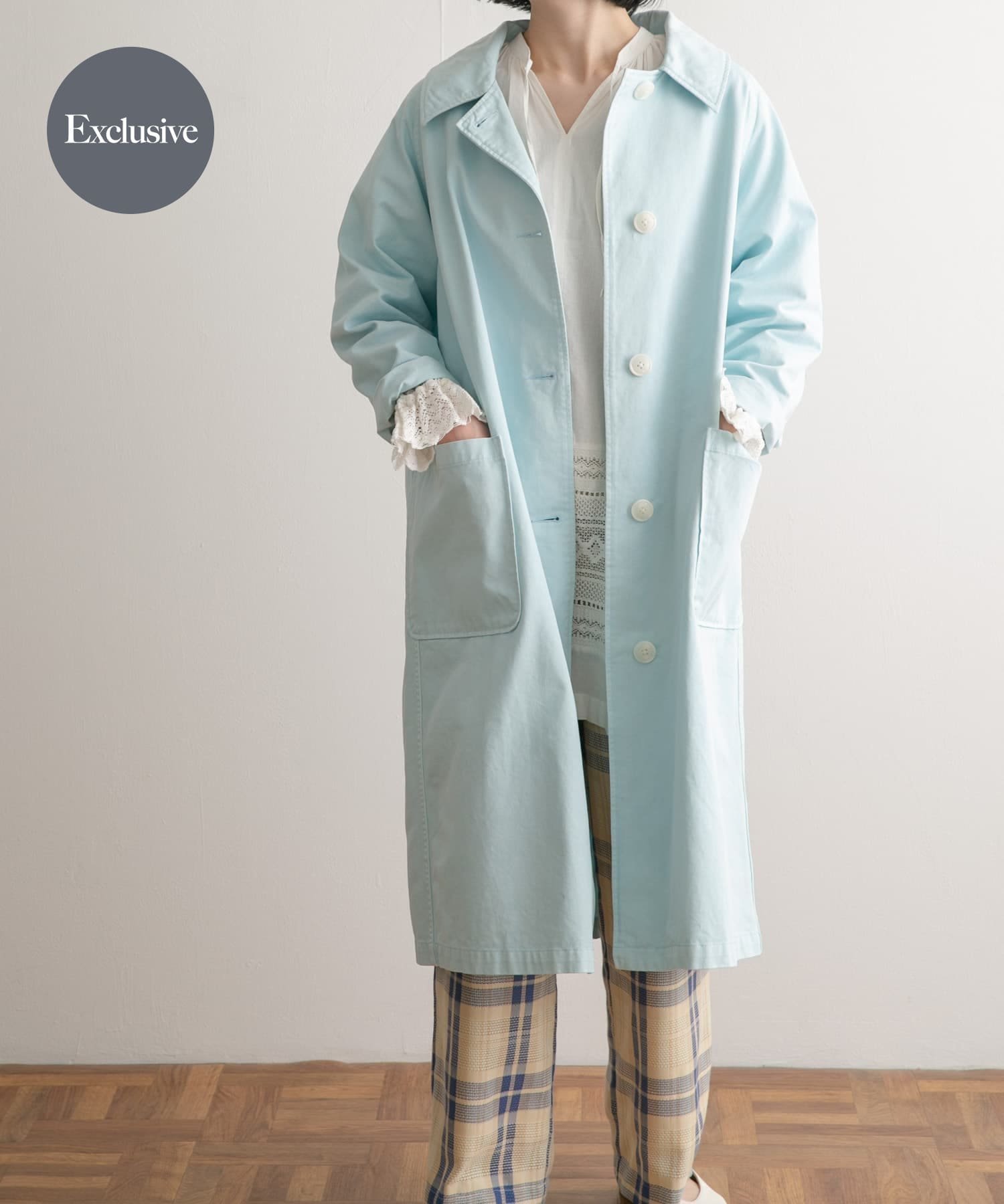 【アーバンリサーチ ドアーズ/URBAN RESEARCH DOORS】の『別注』SMITH×DOORS スプリングコート インテリア・キッズ・メンズ・レディースファッション・服の通販 founy(ファニー) 　ファッション　Fashion　レディースファッション　Fashion for Women　アウター　Coat / Outerwear Collection　コート・ロングコート・ピーコート　Long Coats, Peacoats & More　2024年　2024　2024春夏・S/S　Spring/Summer 2024 SS24　ニューヨーク　New York, NYC Style　フレア　Flare, Flared　ベーシック　Basic, Essential　ワーク　Workwear, Utility Style　ビジネス 仕事 通勤　Business / Work / Commuting　別注　Limited Edition, Custom Order　夏　Summer　S/S・春夏　SS, Spring/Summer, Warm Season　sax|ID: prp329100004915756 ipo3291000000036846324