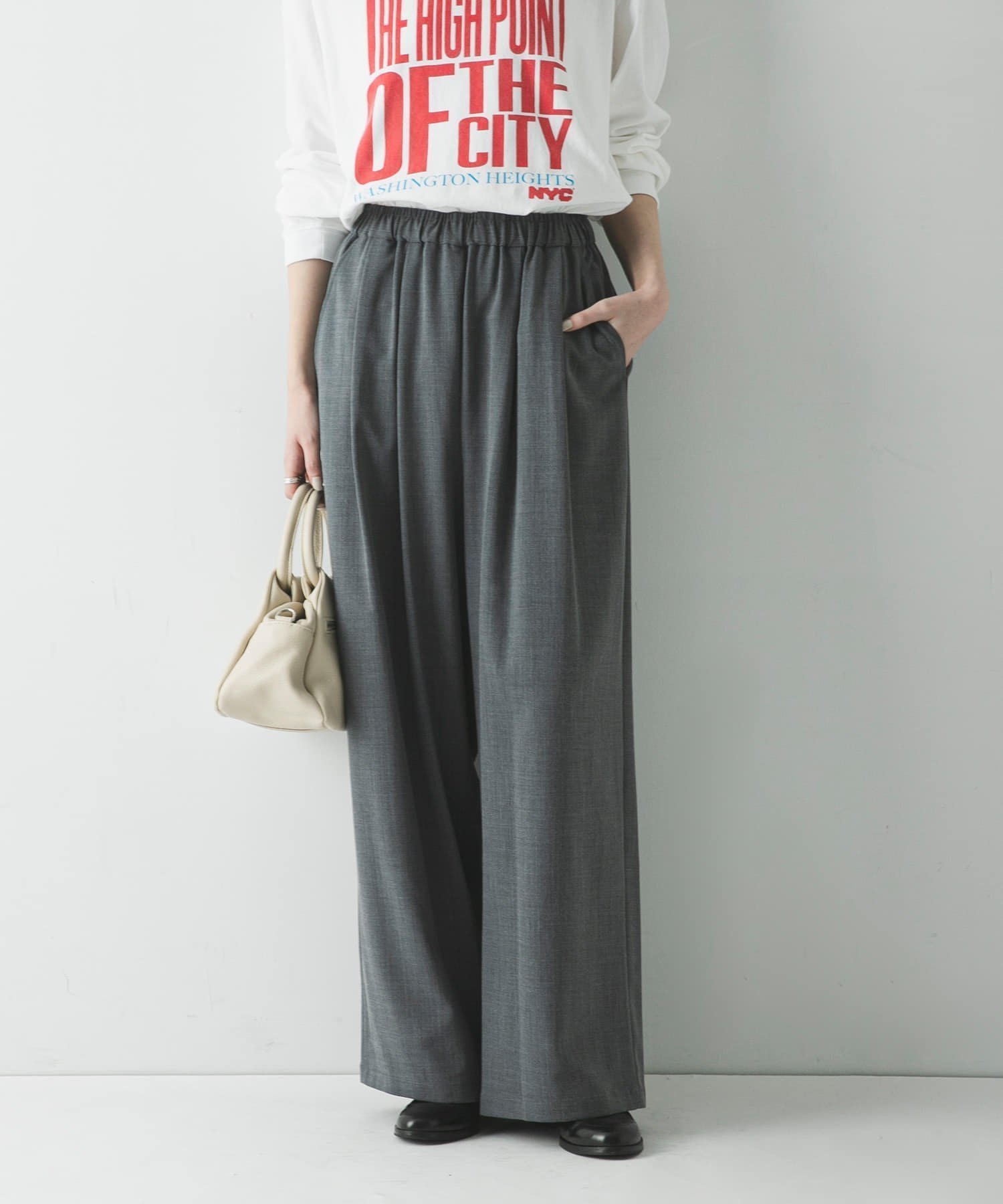 【アーバンリサーチ/URBAN RESEARCH】の『3サイズ展開』『イージーケア』タックギャザーストレートパンツ インテリア・キッズ・メンズ・レディースファッション・服の通販 founy(ファニー) 　ファッション　Fashion　レディースファッション　Fashion for Women　パンツ　Pants & Trousers　カットソー　Cut and Sewn Top　ジャケット　Jacket, Outerwear　ストレッチ　Stretch, Stretchy Fabric　ストレート　Straight, Straight Cut　人気　Popular, Best Seller　フィット　Fit, Slim Fit　リラックス　Relax, Relaxed Fit　S/S・春夏　SS, Spring/Summer, Warm Season　夏　Summer　エレガント 上品　Elegant　2026年　2026　チャコールグレー|ID: prp329100004915840 ipo3291000000036847523