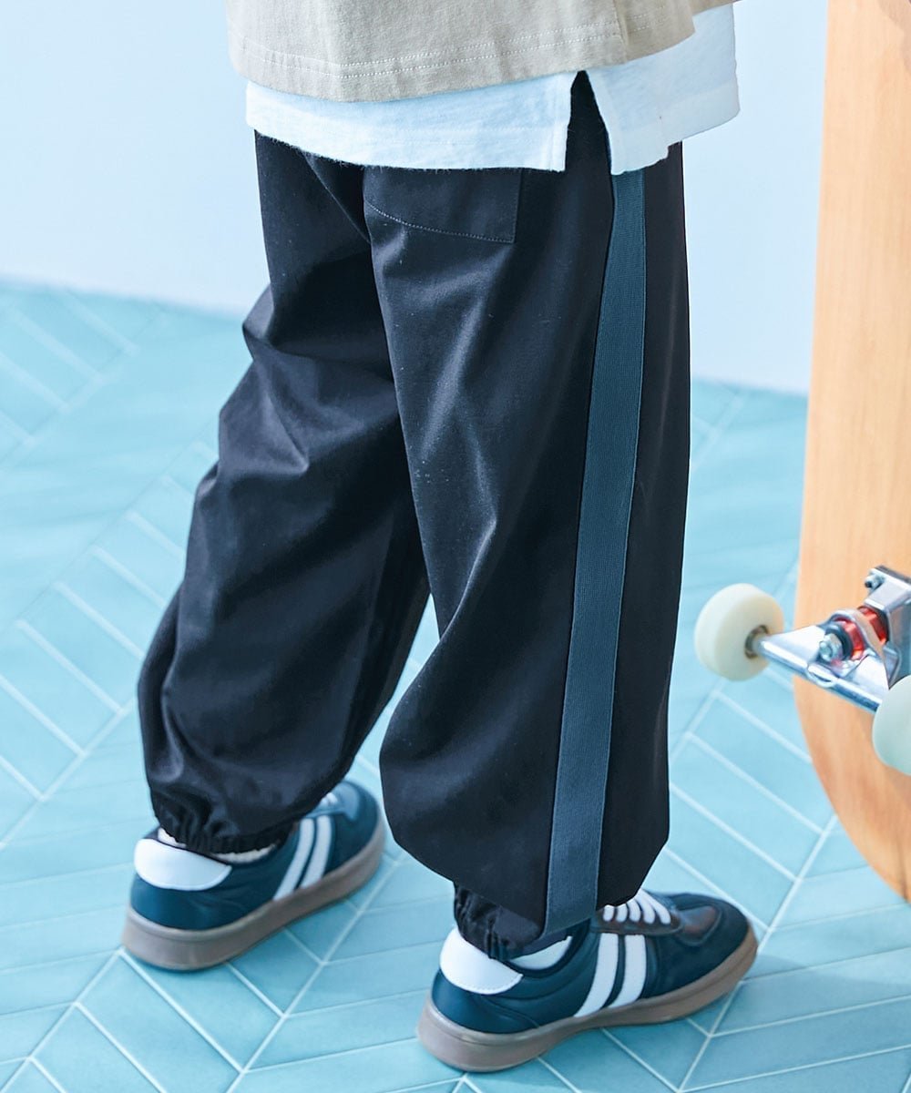 【デビロック/devirock / KIDS】の【イージーウォッシュ】乾燥機OK えらべるデザイン アソートパンツ スウェット 25AW インテリア・キッズ・メンズ・レディースファッション・服の通販 founy(ファニー) 　ファッション　Fashion　キッズファッション　Fashion for Kids　ボトムス　Bottoms　スウェット / スエット　Sweatshirt, Sweatwear　ストレッチ　Stretch, Stretchy Fabric　スニーカー　Sneakers, Trainers　トレンド　Trend, Trending Now　なめらか　Smooth, Silky Texture　おすすめ　Recommended / Our Picks　2025年　2025　2025-2026秋冬・A/W　Autumn/Winter 2025–26 AW25–26　021-配色-ブラック|ID: prp329100004917448 ipo3291000000036874314