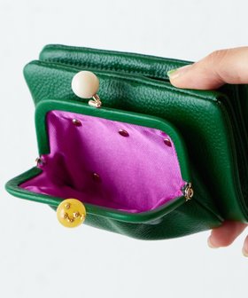【イア パピヨネ/ear PAPILLONNER】の《WEB限定/本革》牛革がま口折り財布 人気、トレンドファッション・服の通販 founy(ファニー) ファッション Fashion レディースファッション Fashion for Women ミニ財布・二つ折り財布 Wallets & Card Cases アクセサリー Fashion Accessories イエロー Yellow エレガント 上品 Elegant シルバー Silver, Metallic Silver 財布 Wallet, Purse ハンド Hand, Handmade パープル Purple, Violet パール Pearl, Pearl Accent ポケット Pocket, Pocket Detail ワンポイント One Point, Statement Accent 日本製 Made In Japan |ID:prp329100004917458