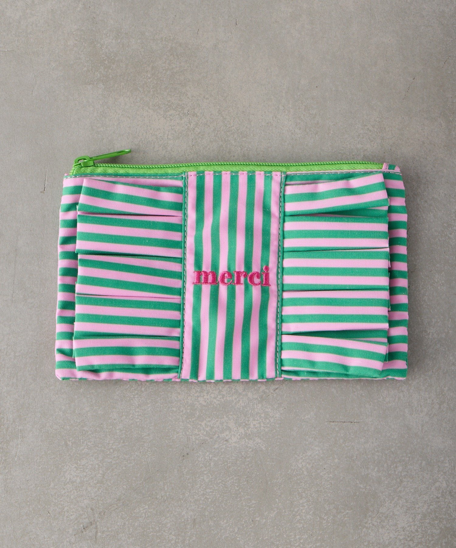 【バースデイバー/BIRTHDAY BAR】の新色追加! ストライプコットンポーチM インテリア・キッズ・メンズ・レディースファッション・服の通販 founy(ファニー) ファッション Fashion レディースファッション Fashion for Women ポーチ&ミニバッグ Pouches & Mini Bags カラフル Colorful Design ストライプ Stripe, Striped Pattern トラベル Travel, Travel Gear フリル Frill, Ruffle ポーチ Pouch, Small Case リボン Ribbon, Bow グリーン|ID: prp329100004917469 ipo3291000000036874555