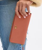 【コーチ/COACH】のエッセンシャル スリム アコーディオン ジップ ウォレット 人気、トレンドファッション・服の通販 founy(ファニー) ファッション Fashion レディースファッション Fashion for Women ウォレット Wallet 軽量 Lightweight, Ultra Light ジップ Zip, Zipper スリム Slim, Slim Fit 財布 Wallet, Purse ニューヨーク New York, NYC Style ポケット Pocket, Pocket Detail ギフト プレゼント Gift / Present thumbnail PINK|ID: prp329100004917485 ipo3291000000036874700