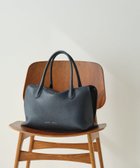 【その他のブランド/Other】のラーナ L ALCE 人気、トレンドファッション・服の通販 founy(ファニー) ファッション Fashion メンズファッション Fashion for Men イタリア Italy ショルダー Shoulder, Shoulder Strap シンプル Simple, Minimal スペシャル Special, Limited Edition チャーム Charm, Pendant フォルム Silhouette, Form マグネット Magnet, Magnetic Closure メタル Metal, Metal Parts ラグジュアリー Luxury, Elegant おすすめ Recommended / Our Picks エレガント 上品 Elegant ビジネス 仕事 通勤 Business / Work / Commuting thumbnail ネイビー|ID: prp329100004918106 ipo3291000000036889084