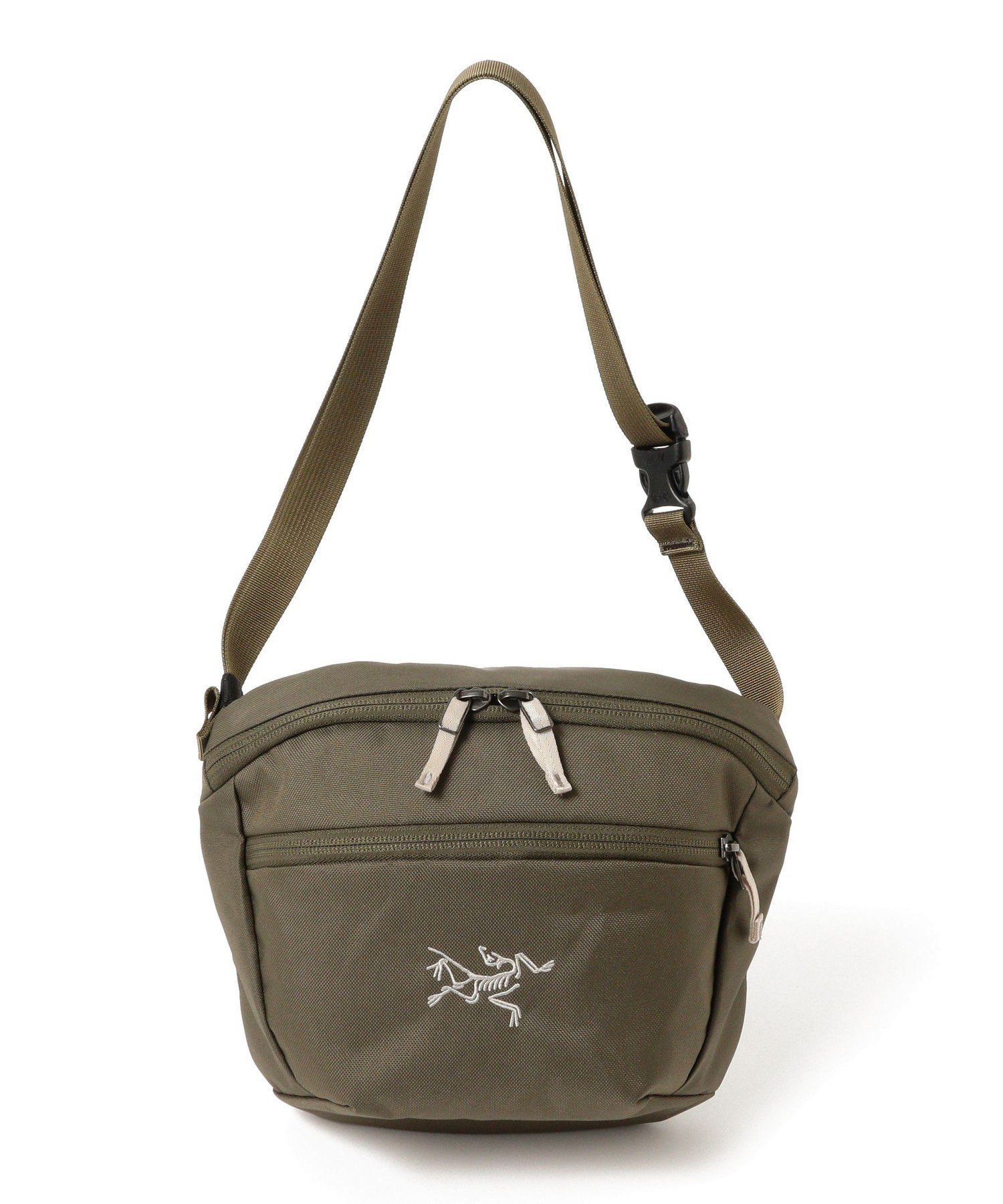 【ビームス/BEAMS / MEN】のARC TERYX / MANTIS 2 Waist Pack インテリア・キッズ・メンズ・レディースファッション・服の通販 founy(ファニー) 　ファッション　Fashion　メンズファッション　Fashion for Men　アウトドア　Outdoor Clothing　ショルダー　Shoulder, Shoulder Strap　シンプル　Simple, Minimal　スマート　Smart, Elegant　フロント　Front, Front Design　ポケット　Pocket, Pocket Detail　TATSU_/_RUNE|ID: prp329100004918159 ipo3291000000036889305