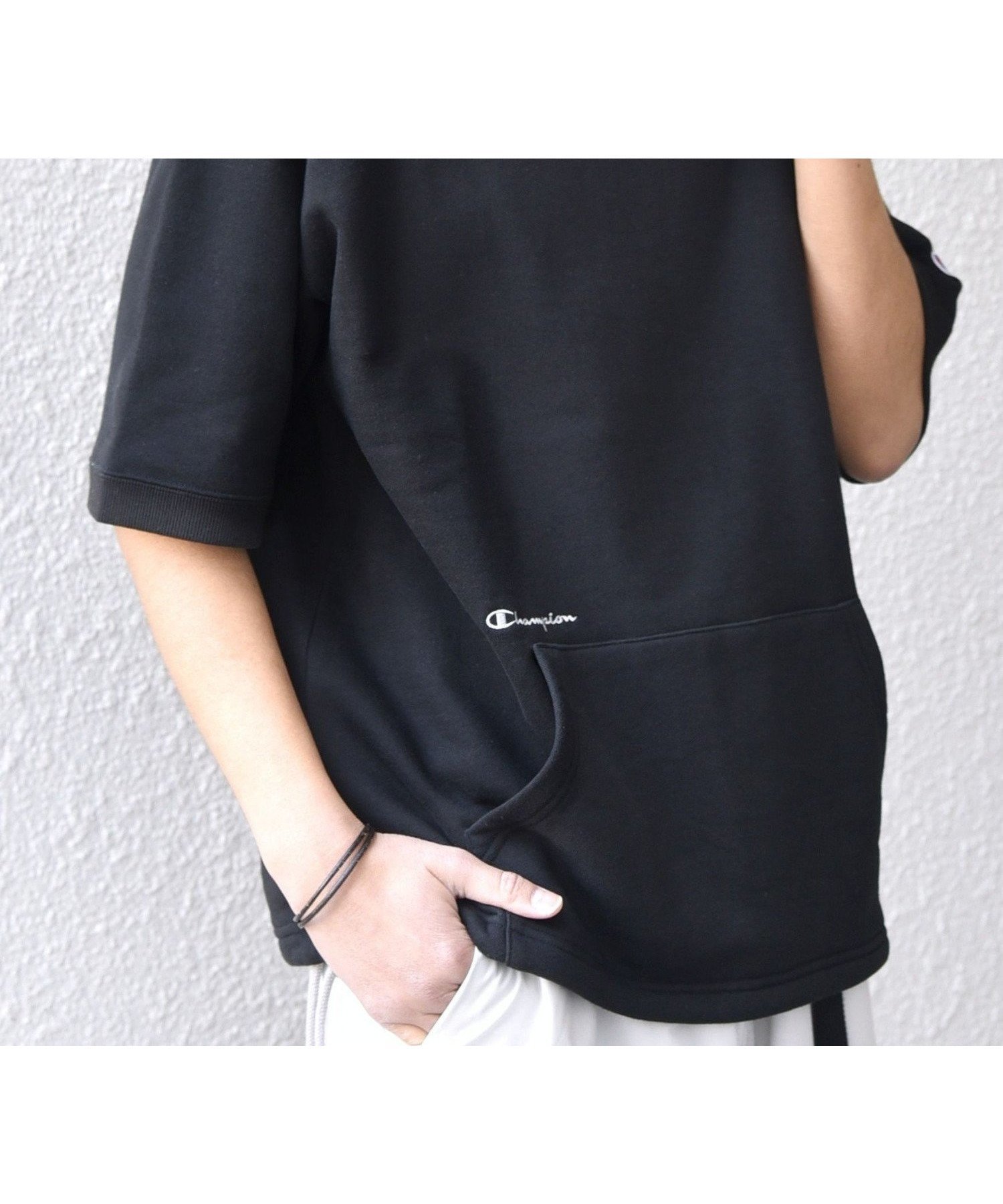 【シップス/SHIPS / MEN】の【SHIPS any別注】Champion ロゴ刺繍 スピンドル スウェット Tシャツ 26SS インテリア・キッズ・メンズ・レディースファッション・服の通販 founy(ファニー) ファッション Fashion メンズファッション Fashion for Men 春 Spring スウェット / スエット Sweatshirt, Sweatwear スピンドル Spindle, Drawcord ドローコード Drawcord, Drawstring Cord ブラウジング Blouson Silhouette, Cinched Waist ボックス Boxy, Box Shape ポケット Pocket, Pocket Detail 別注 Limited Edition, Custom Order おすすめ Recommended / Our Picks 夏 Summer 2026年 2026 ブラック|ID: prp329100004918201 ipo3291000000036889467