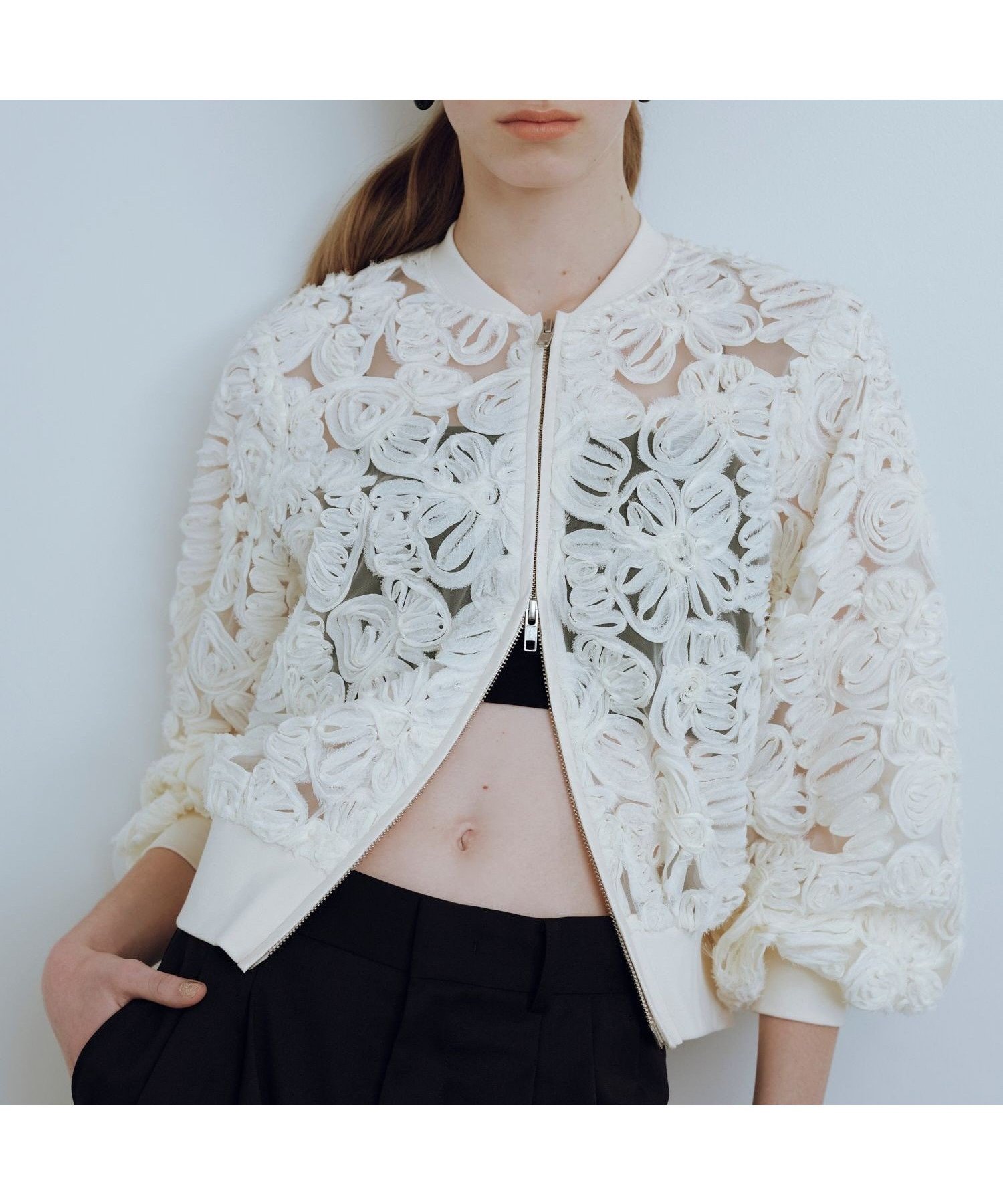 【アダム エ ロペ/ADAM ET ROPE'】のラインアートレースブルゾン インテリア・キッズ・メンズ・レディースファッション・服の通販 founy(ファニー) 　ファッション　Fashion　レディースファッション　Fashion for Women　アウター　Coat / Outerwear Collection　ブルゾンジャケット・スポーティアウター　Blouson Jackets　春　Spring　ギャザー　Gathered, Ruffled　シアー　Sheer, See-Through　ダブル　Double, Double-Breasted　デニム　Denim, Jeans Material　フェミニン　Feminine, Girly　フォルム　Silhouette, Form　フラワー　Flower, Floral　フロント　Front, Front Design　ブルゾン　Blouson, Bomber Jacket　ベーシック　Basic, Essential　ボトム　Bottoms, Lower Wear　ポケット　Pocket, Pocket Detail　メッシュ　Mesh, Net Fabric　モチーフ　Motif, Design Theme　S/S・春夏　SS, Spring/Summer, Warm Season　夏　Summer　2026年　2026　キナリ(16)|ID: prp329100004918313 ipo3291000000036889907