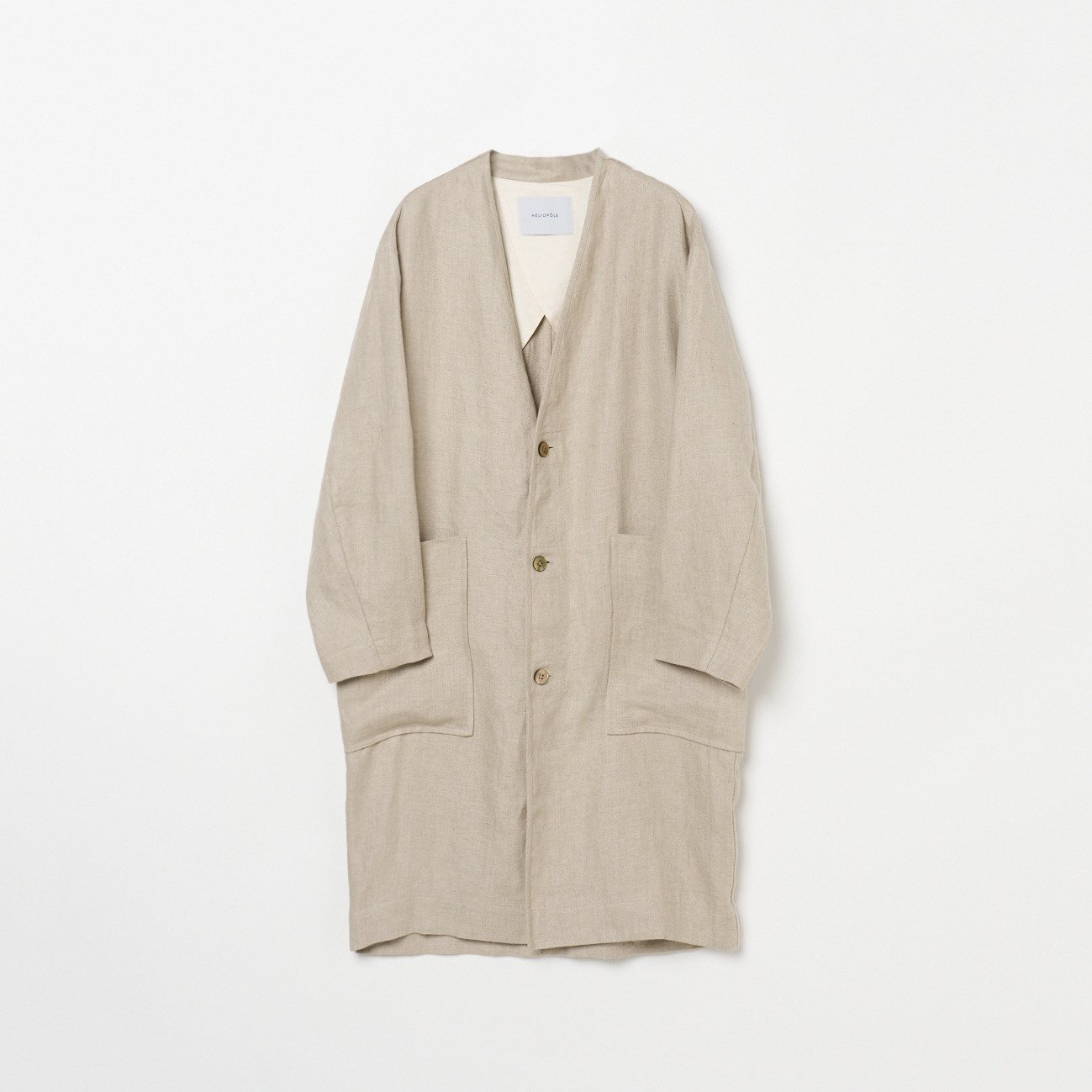 【エリオポール/heliopole】のDUNGAREES LINEN COAT インテリア・キッズ・メンズ・レディースファッション・服の通販 founy(ファニー) 　ファッション　Fashion　レディースファッション　Fashion for Women　アウター　Coat / Outerwear Collection　コート・ロングコート・ピーコート　Long Coats, Peacoats & More　パッチ　Patch, Appliqué　ポケット　Pocket, Pocket Detail　リネン　Linen, Linen Fabric　ワッシャー　Washer, Crinkled Finish　エレガント 上品　Elegant　ベージュ|ID: prp329100004918324 ipo3291000000036889957