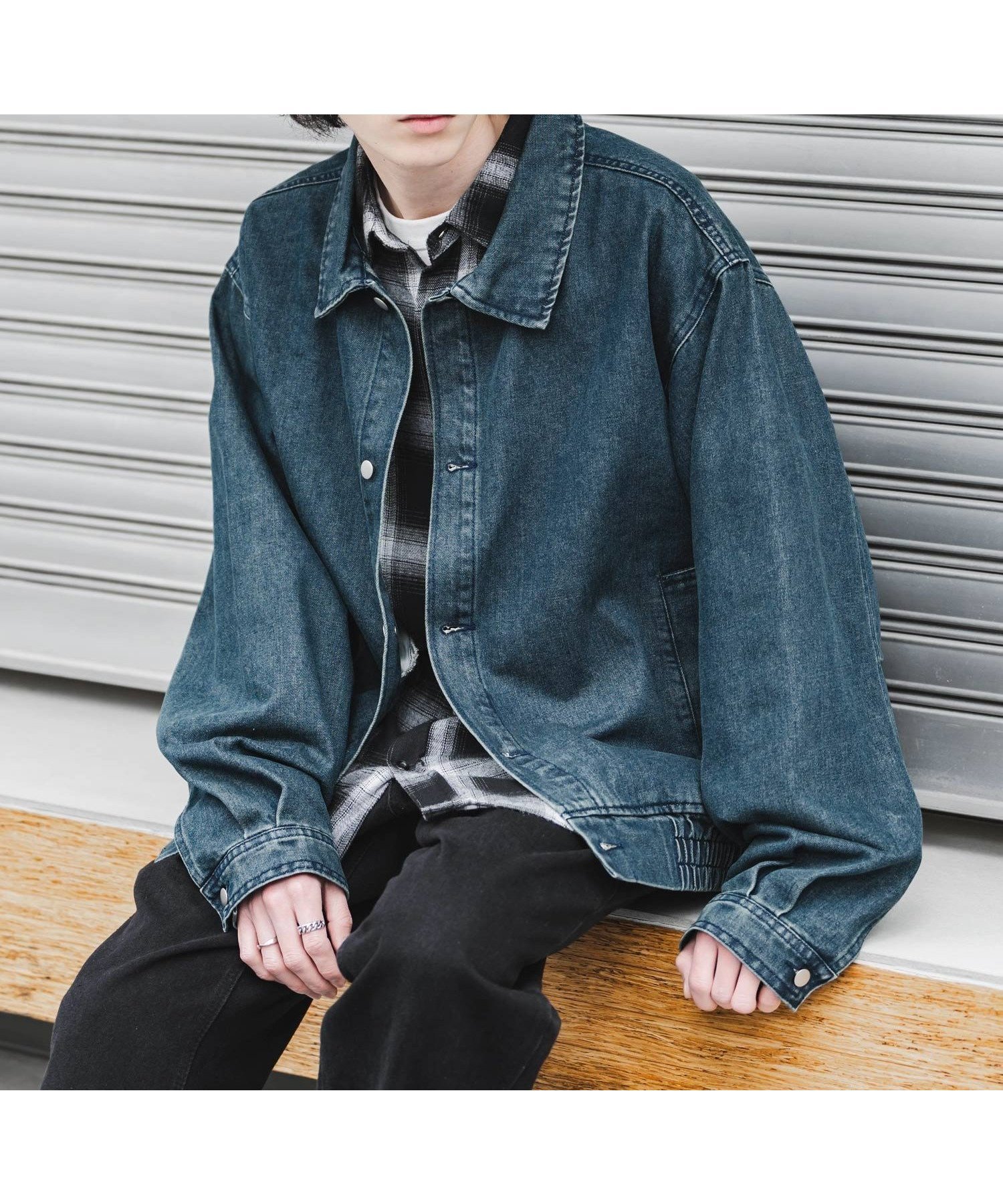 【ロッキーモンロー/Rocky Monroe】のヴィンテージライク オーバーサイズデニムブルゾン インテリア・キッズ・メンズ・レディースファッション・服の通販 founy(ファニー) ファッション Fashion レディースファッション Fashion for Women アウター Coat / Outerwear Collection ブルゾンジャケット・スポーティアウター Blouson Jackets カットソー Cut and Sewn Top シンプル Simple, Minimal デニム Denim, Jeans Material トレンド Trend, Trending Now 定番 Standard, Basic Item バランス Balance, Style Balance パーカー Hoodie, Parka ブルゾン Blouson, Bomber Jacket ミックス Mix, Mixed Style メンズ Men's, Menswear ルーズ Loose, Oversized ロング Long, Long-Length ワイド Wide, Wide Fit 再入荷 Restock / Back in Stock おすすめ Recommended / Our Picks インディゴ|ID: prp329100004918338 ipo3291000000036890017