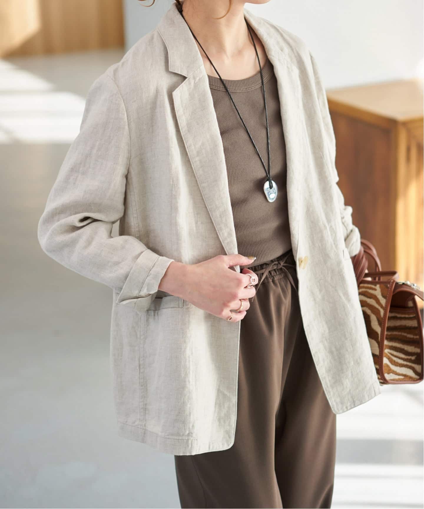 【スピック&スパン/Spick & Span】の《手洗い可》エアリーリネン1Bジャケット インテリア・キッズ・メンズ・レディースファッション・服の通販 founy(ファニー) 　ファッション　Fashion　レディースファッション　Fashion for Women　アウター　Coat / Outerwear Collection　レディースジャケット・軽アウター　Jackets　おすすめ　Recommended / Our Picks　ジャケット　Jacket, Outerwear　セットアップ　Set-Up, Coordinated Outfit　チェック　Check, Plaid, Tartan　トレンド　Trend, Trending Now　ベーシック　Basic, Essential　リネン　Linen, Linen Fabric　リラックス　Relax, Relaxed Fit　定番　Standard, Basic Item　春　Spring　ナチュラル|ID: prp329100004918361 ipo3291000000036890121