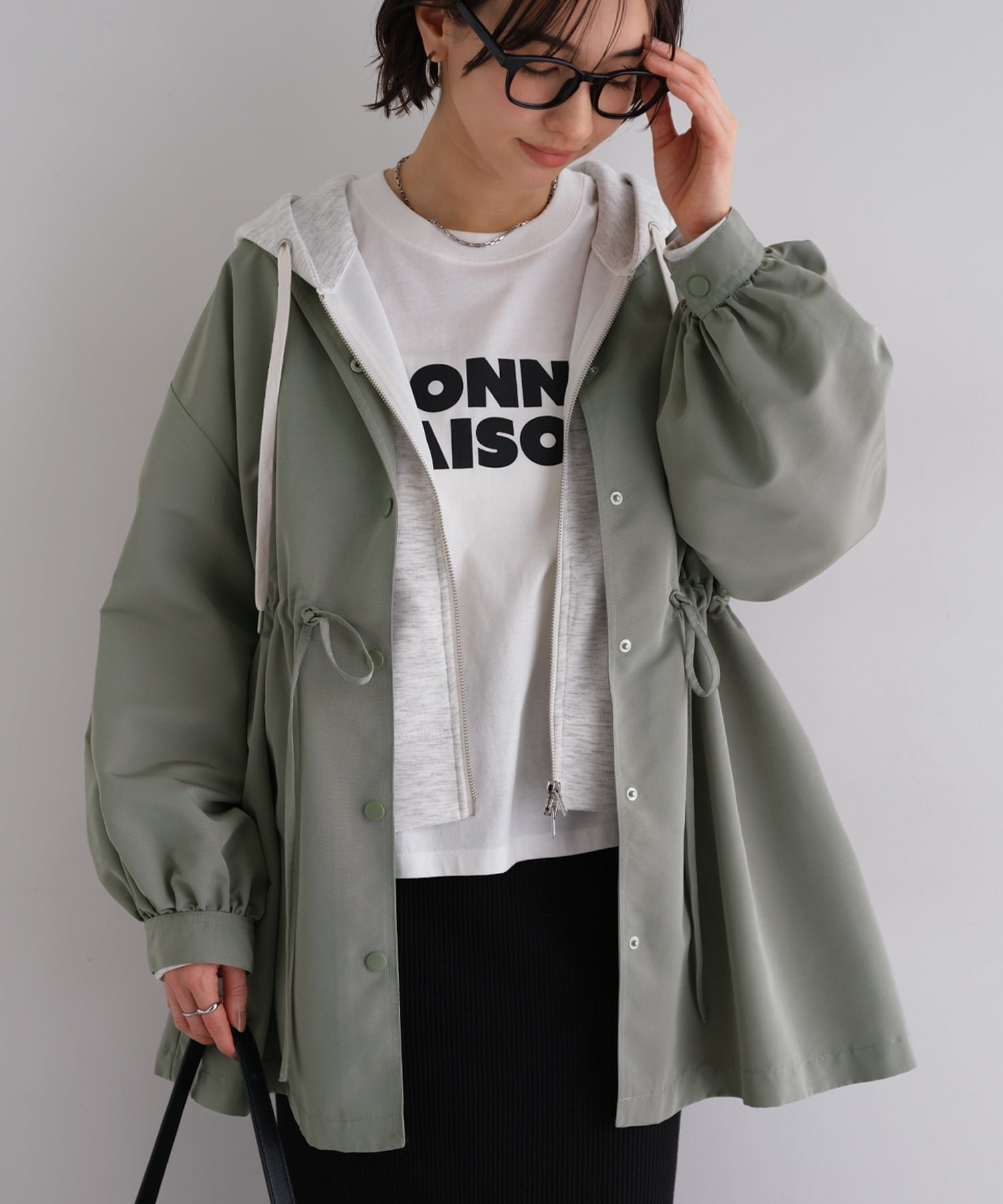 【アンドミー/andme】の2way ケープカラー マウンテン パーカー インテリア・キッズ・メンズ・レディースファッション・服の通販 founy(ファニー) 　ファッション　Fashion　レディースファッション　Fashion for Women　トップス・カットソー　Cut & Sew Tops　レディースパーカー・カジュアルフーディー　Casual Hoodies & Sweatshirts　軽量　Lightweight, Ultra Light　シンプル　Simple, Minimal　パーカー　Hoodie, Parka　ブルゾン　Blouson, Bomber Jacket　おすすめ　Recommended / Our Picks　カーキ|ID: prp329100004918396 ipo3291000000036890255