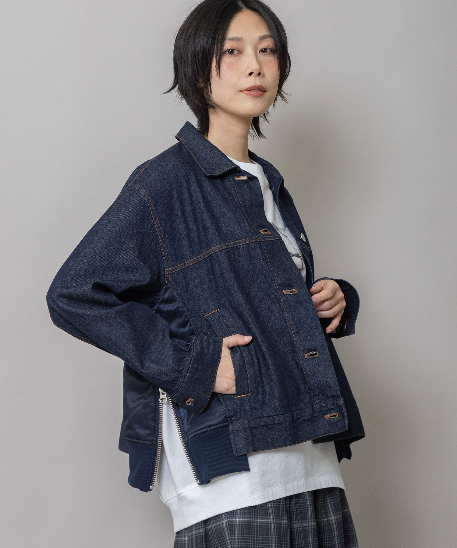 【ミューニック/Munich】の【ブランド定番】8ozデニム*ナイロンツイルドッキングトラッカージャケット インテリア・キッズ・メンズ・レディースファッション・服の通販 founy(ファニー) 　ファッション　Fashion　レディースファッション　Fashion for Women　アウター　Coat / Outerwear Collection　レディースジャケット・軽アウター　Jackets　クール　Cool, Chic　シンプル　Simple, Minimal　ジャケット　Jacket, Outerwear　デニム　Denim, Jeans Material　ドッキング　Docking, Mixed Material　定番　Standard, Basic Item　ブルゾン　Blouson, Bomber Jacket　モダン　Modern, Contemporary　A/W・秋冬　Autumn/Winter　2025年　2025　2025-2026秋冬・A/W　Autumn/Winter 2025–26 AW25–26　indigo|ID: prp329100004918399 ipo3291000000036890267