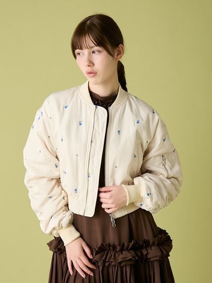 【ファーファー/FURFUR】の【WEB・一部店舗限定カラー】フラワー刺繍MA-1 インテリア・キッズ・メンズ・レディースファッション・服の通販 founy(ファニー) 　ファッション　Fashion　レディースファッション　Fashion for Women　アウター　Coat / Outerwear Collection　MA-1ジャケット　MA-1 Bomber Jackets / Flight Jackets　おすすめ　Recommended / Our Picks　ショート　Short, Short Length　スウェット / スエット　Sweatshirt, Sweatwear　スマート　Smart, Elegant　セットアップ　Set-Up, Coordinated Outfit　ツイル　Twist, Twisted Detail　フィット　Fit, Slim Fit　フラワー　Flower, Floral　ワイド　Wide, Wide Fit　防寒　Cold Protection, Winter-Ready　IVR[003]|ID: prp329100004918409 ipo3291000000036890300