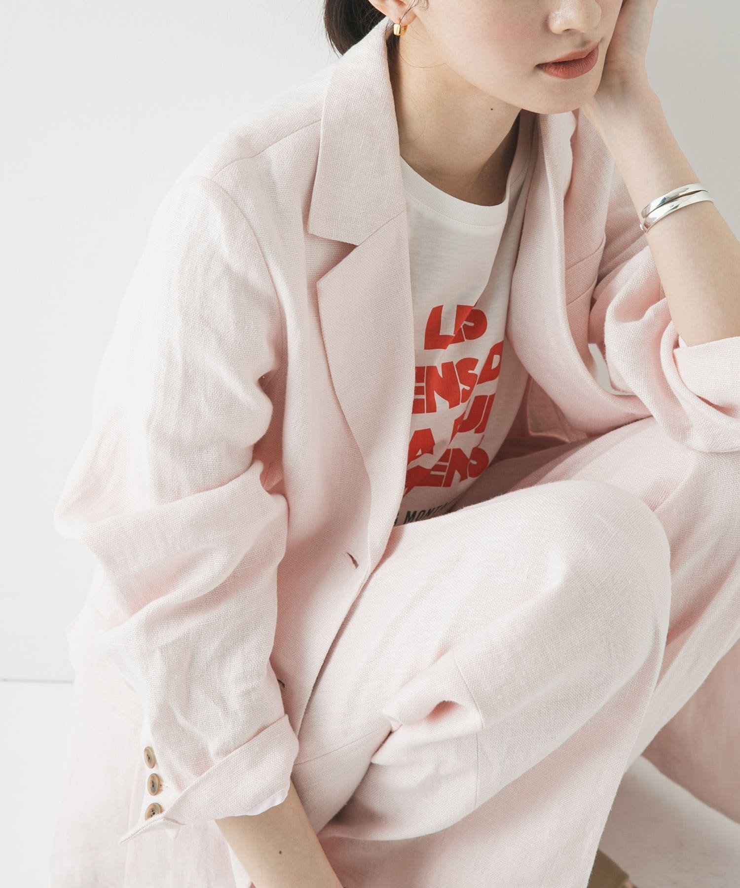 【アーバンリサーチ/URBAN RESEARCH】のオックスリネンテーラードジャケット インテリア・キッズ・メンズ・レディースファッション・服の通販 founy(ファニー) 　ファッション　Fashion　レディースファッション　Fashion for Women　アウター　Coat / Outerwear Collection　レディースジャケット・軽アウター　Jackets　テーラードジャケット / 通勤・きれいめスタイル　Tailored Jackets & Blazers　春　Spring　吸水　Absorbent, Quick-Dry　セットアップ　Set-Up, Coordinated Outfit　デニム　Denim, Jeans Material　バランス　Balance, Style Balance　フロント　Front, Front Design　リネン　Linen, Linen Fabric　S/S・春夏　SS, Spring/Summer, Warm Season　おすすめ　Recommended / Our Picks　夏　Summer　エレガント 上品　Elegant　2026年　2026　ライトピンク|ID: prp329100004918456 ipo3291000000036890477