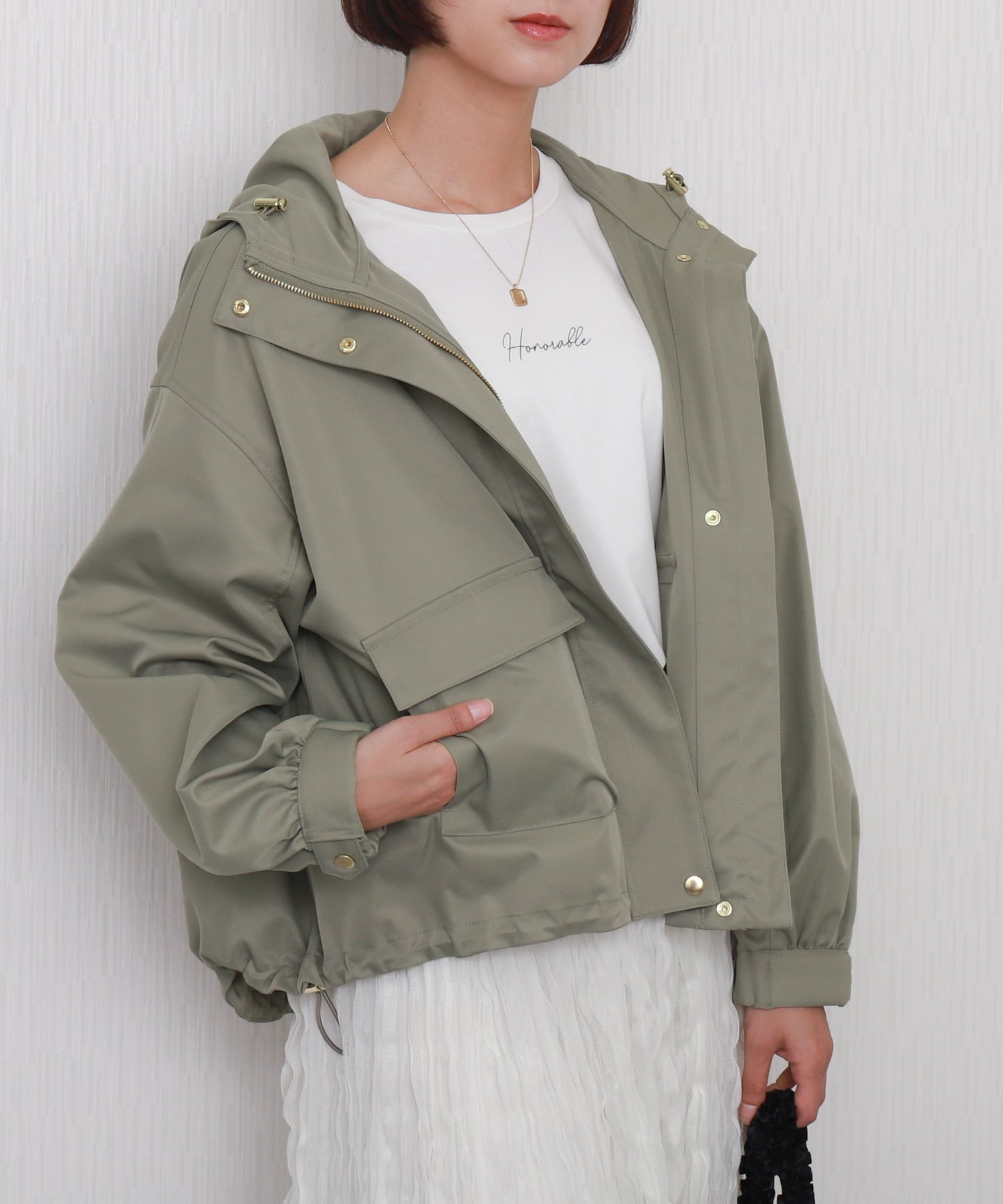 【リベルモア/libelle more】の【テフロン加工/防汚機能/撥水】Eツイルギャザーブルゾン マウンテンパーカー インテリア・キッズ・メンズ・レディースファッション・服の通販 founy(ファニー) ファッション Fashion レディースファッション Fashion for Women アウター Coat / Outerwear Collection ブルゾンジャケット・スポーティアウター Blouson Jackets トップス・カットソー Cut & Sew Tops レディースパーカー・カジュアルフーディー Casual Hoodies & Sweatshirts ギャザー Gathered, Ruffled ショート Short, Short Length ツイル Twist, Twisted Detail バランス Balance, Style Balance パーカー Hoodie, Parka フラップ Flap, Flap Pocket ポケット Pocket, Pocket Detail エレガント 上品 Elegant オリーブ|ID: prp329100004918472 ipo3291000000036890538