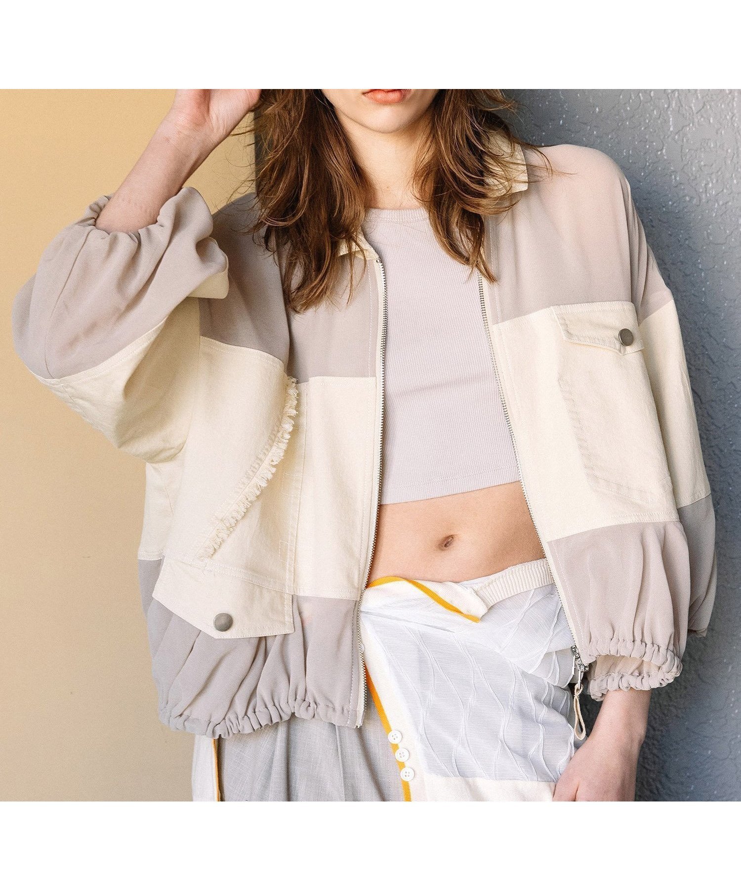 【アウラアイラ/AULA AILA】のデニムコンビネーションブルゾン インテリア・キッズ・メンズ・レディースファッション・服の通販 founy(ファニー) ファッション Fashion レディースファッション Fashion for Women アウター Coat / Outerwear Collection ブルゾンジャケット・スポーティアウター Blouson Jackets おすすめ Recommended / Our Picks シフォン Chiffon, Lightweight Fabric シルク Silk, 100% Silk チュール Tulip, Tulip Motif デニム Denim, Jeans Material バルーン Balloon, Balloon Silhouette ポケット Pocket, Pocket Detail リメイク Remake, Reconstructed 夏 Summer BEIGE|ID: prp329100004918474 ipo3291000000036890547