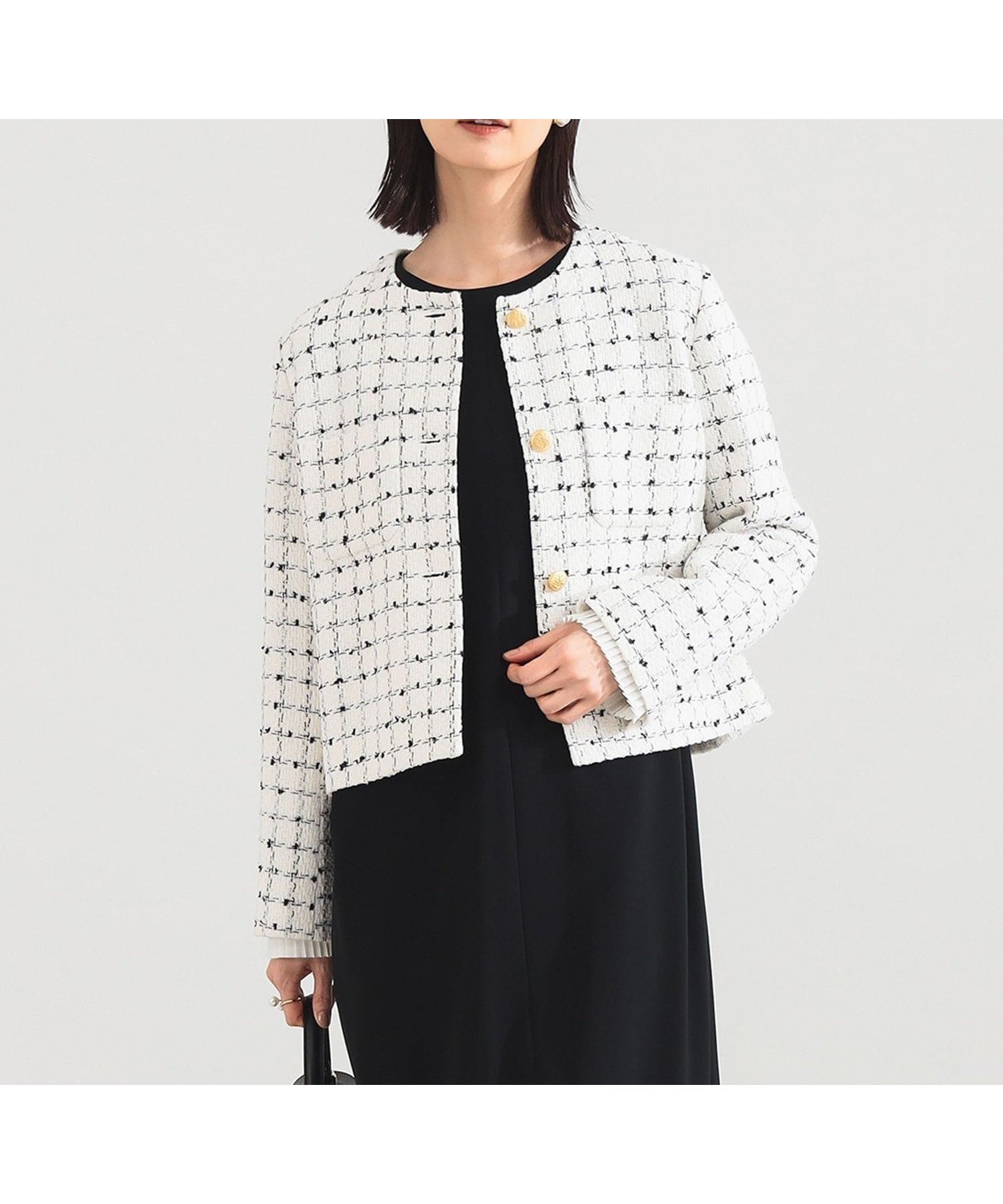 【デミルクス ビームス/Demi-Luxe BEAMS】のツイード ノーカラー ジャケット* ビームスセレモニー2026 オフィスカジュアル きれいめカジュアル オンオフ兼用 通勤服 インテリア・キッズ・メンズ・レディースファッション・服の通販 founy(ファニー) 　ファッション　Fashion　レディースファッション　Fashion for Women　アウター　Coat / Outerwear Collection　レディースジャケット・軽アウター　Jackets　ノーカラージャケット / シンプル上品コーデ　Collarless Jackets　おすすめ　Recommended / Our Picks　コンパクト　Compact, Small Size　シンプル　Simple, Minimal　ジャケット　Jacket, Outerwear　スリット　Slit, Slit Detail　ツイード　Twill, Twill Weave　モノトーン　Monotone, Black and White　ビジネス 仕事 通勤　Business / Work / Commuting　OFF_WHITE|ID: prp329100004918485 ipo3291000000036890602