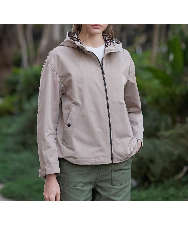 【ドレステリア/DRESSTERIOR】の【ウォッシャブル/撥水素材】撥水ツイル マウンテンパーカー インテリア・キッズ・メンズ・レディースファッション・服の通販 founy(ファニー) 　ファッション　Fashion　レディースファッション　Fashion for Women　トップス・カットソー　Cut & Sew Tops　レディースパーカー・カジュアルフーディー　Casual Hoodies & Sweatshirts　ウォッシャブル　Machine Washable　コンパクト　Compact, Small Size　ストレッチ　Stretch, Stretchy Fabric　スポーティ　Sporty, Casual Athletic　スマート　Smart, Elegant　ツイル　Twist, Twisted Detail　ドット　Polka Dot, Dot Pattern　パーカー　Hoodie, Parka　フェミニン　Feminine, Girly　プリント　Print, Printed Pattern　ポケット　Pocket, Pocket Detail　ミックス　Mix, Mixed Style　おすすめ　Recommended / Our Picks　ベージュ|ID: prp329100004918495 ipo3291000000036890636