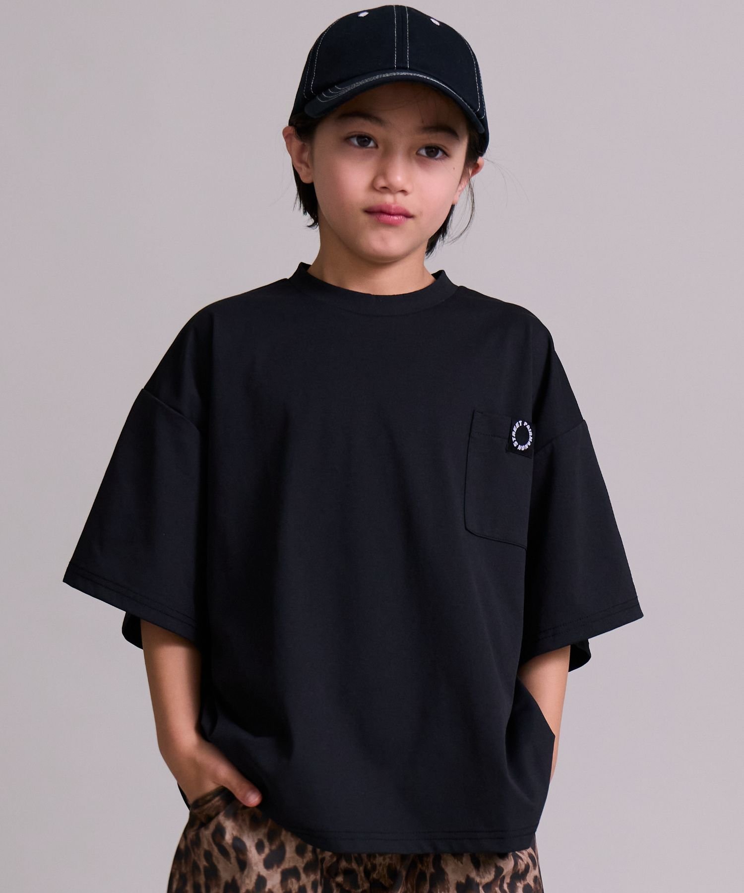 【ペアマノン/pairmanon / KIDS】の【マルチファンクション】吸水速乾 ポケット 半袖 Tシャツ【PAIRMANON STREET】 インテリア・キッズ・メンズ・レディースファッション・服の通販 founy(ファニー) 　ファッション　Fashion　キッズファッション　Fashion for Kids　吸水　Absorbent, Quick-Dry　シンプル　Simple, Minimal　ストレッチ　Stretch, Stretchy Fabric　セットアップ　Set-Up, Coordinated Outfit　定番　Standard, Basic Item　ボトム　Bottoms, Lower Wear　ポケット　Pocket, Pocket Detail　半袖　Short Sleeve, Half Sleeve　おすすめ　Recommended / Our Picks　ブラック09|ID: prp329100004919241 ipo3291000000036903645