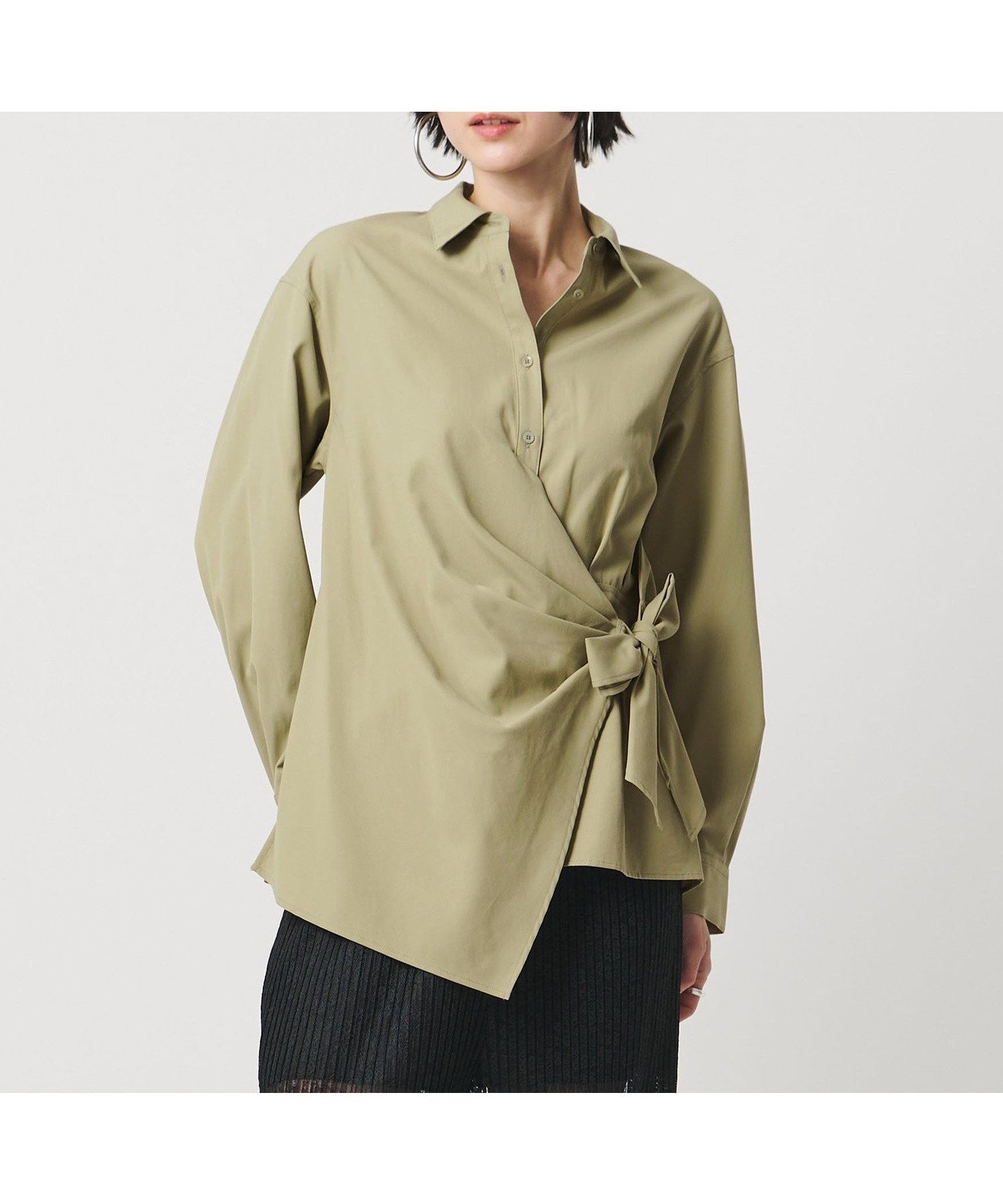 【ユナイテッドアローズ/UNITED ARROWS】のドレープ ギャザー シャツ -ウォッシャブル- インテリア・キッズ・メンズ・レディースファッション・服の通販 founy(ファニー) 　ファッション　Fashion　レディースファッション　Fashion for Women　トップス・カットソー　Cut & Sew Tops　シャツ・ブラウス・オフィスカジュアル　Elegant Blouses & Button-Ups　ウォッシャブル　Machine Washable　ギャザー　Gathered, Ruffled　スラックス　Slacks, Dress Pants　ドレープ　Drape, Draping Fabric　ビジネス 仕事 通勤　Business / Work / Commuting　OLIVE|ID: prp329100004919271 ipo3291000000036903818