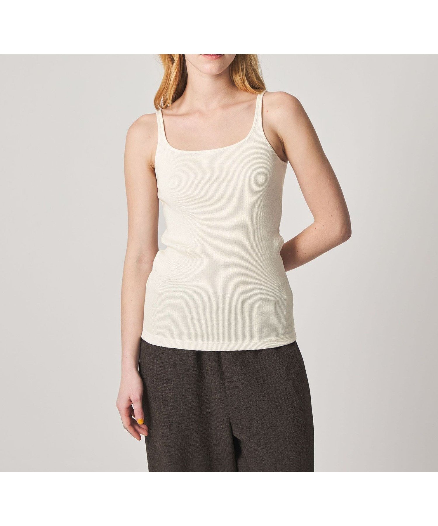 【ビューティ&ユース ユナイテッドアローズ/BEAUTY&YOUTH / UNITED ARROWS】のSteven Alan ラメ テレコ キャミタンクトップ インテリア・キッズ・メンズ・レディースファッション・服の通販 founy(ファニー) ファッション Fashion レディースファッション Fashion for Women トップス・カットソー Cut & Sew Tops キャミソール&ノースリーブ Camisoles & Sleeveless Tops アメリカン American Style インナー Innerwear シンプル Simple, Minimal テレコ Ribbed, Rib Stitch ニューヨーク New York, NYC Style エレガント 上品 Elegant OFF WHITE|ID: prp329100004919284 ipo3291000000036903869