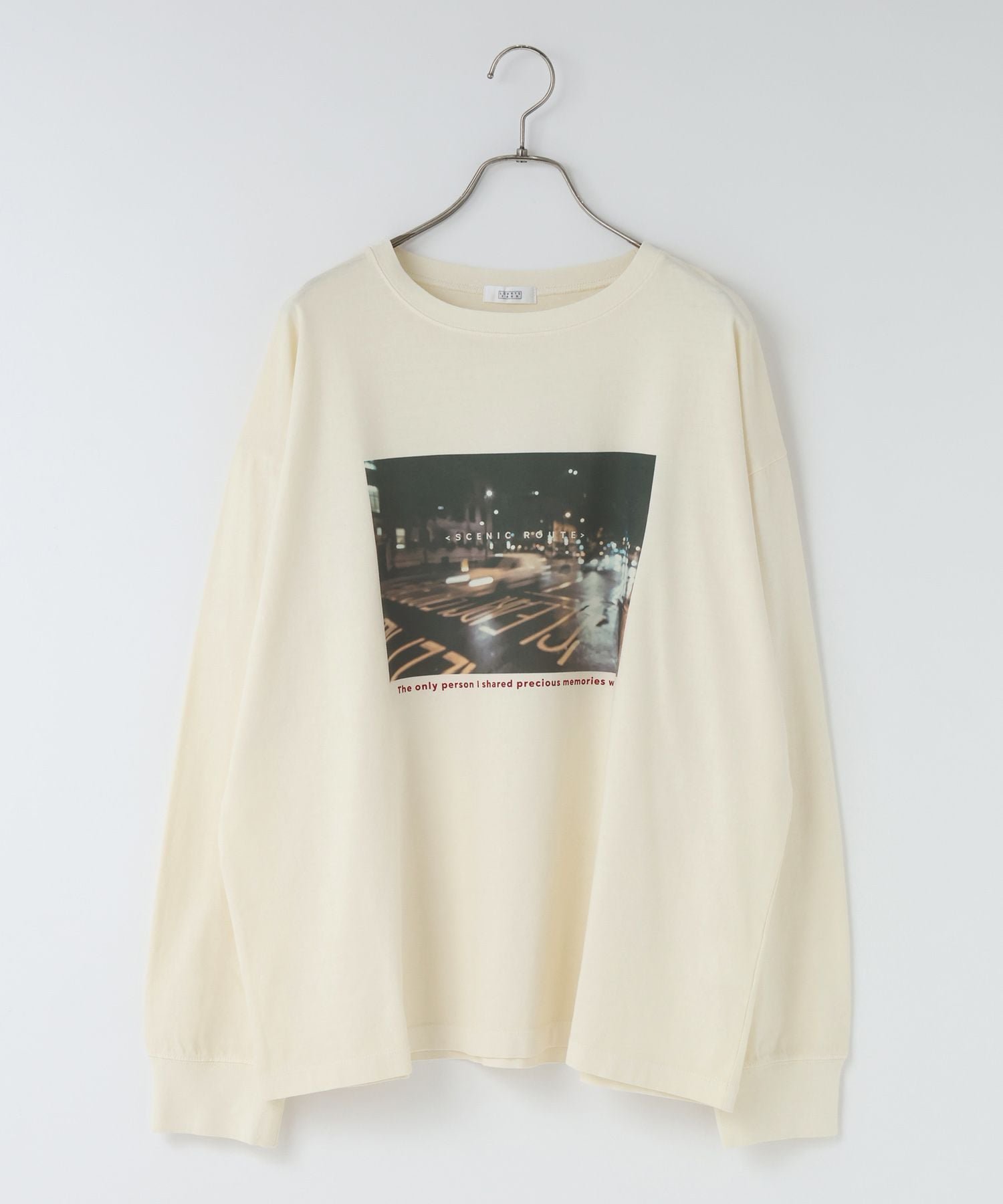 【ローリーズファーム/LOWRYS FARM】のロゴフォトロンT 人気、トレンドファッション・服の通販 founy(ファニー) ファッション Fashion レディースファッション Fashion for Women トップス・カットソー Cut & Sew Tops ロングTシャツ・Tシャツ Longline T-Shirts & Tees インナー Innerwear ジャケット Jacket, Outerwear ベーシック Basic, Essential ヴィンテージ Vintage Style other-1|ID: prp329100004919285 ipo3291000000036903871