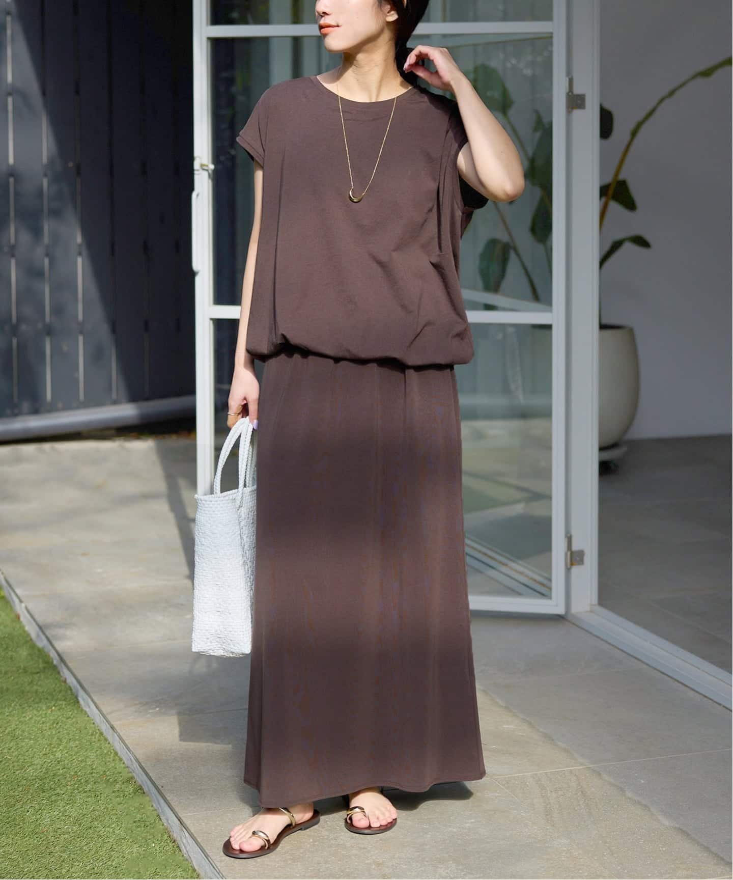 【スローブ イエナ/SLOBE IENA】の《2枚セット/ 》ニュアンスカットソー*ナロースカートセットアップ インテリア・キッズ・メンズ・レディースファッション・服の通販 founy(ファニー) 　ファッション　Fashion　レディースファッション　Fashion for Women　セットアップ　Matching Sets　スカート・ミニ/ミディ/マキシ　Skirts / Mini, Midi & Maxi Skirts　カッティング　Cutting Detail　カットソー　Cut and Sewn Top　ギャザー　Gathered, Ruffled　セットアップ　Set-Up, Coordinated Outfit　なめらか　Smooth, Silky Texture　バルーン　Balloon, Balloon Silhouette　リラックス　Relax, Relaxed Fit　2026年　2026　ブラウン|ID: prp329100004919291 ipo3291000000036903901