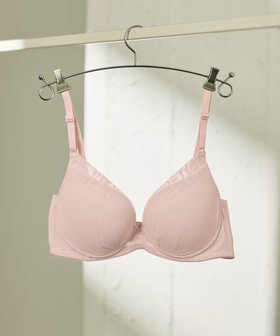 【ウンナナクール/une nana cool】の【ノンワイヤーブラ】ぷっくり上胸と背中すっきり BRAGENIC シンプル 人気、トレンドファッション・服の通販 founy(ファニー) ファッション Fashion レディースファッション Fashion for Women なめらか Smooth, Silky Texture シンプル Simple, Minimal ストレッチ Stretch, Stretchy Fabric ダブル Double, Double-Breasted ラップ Wrap, Wrap Design ループ Loop, Loop Knit ワイヤー Wire, Wired Bra |ID:prp329100004919323