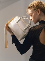 【フレイ アイディー/FRAY I.D】の【LeSportsac× FRAY I.D】SQUARE TH CROSSBODY 人気、トレンドファッション・服の通販 founy(ファニー) ファッション Fashion レディースファッション Fashion for Women スポーツウェア Functional & Stylish Sportswear コンパクト Compact, Small Size スペシャル Special, Limited Edition スマート Smart, Elegant パール Pearl, Pearl Accent フェミニン Feminine, Girly ボストン Boston ラウンド Round, Round Neck エレガント 上品 Elegant |ID:prp329100004922877