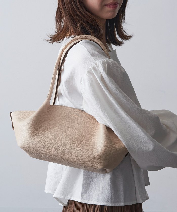 【セットアップセブン/SETUP7】のLORISTELLA/2855 AMBRA トートバッグ ロリステッラ インテリア・キッズ・メンズ・レディースファッション・服の通販 founy(ファニー) https://founy.com/ ファッション Fashion レディースファッション Fashion for Women バッグ Bags イタリア Italy エレガント 上品 Elegant スタイリッシュ Stylish, Fashionable スマート Smart, Elegant 財布 Wallet, Purse ダウン Down, Puffer 人気 Popular, Best Seller ハンカチ Handkerchief, Hanky フェミニン Feminine, Girly フォルム Silhouette, Form モダン Modern, Contemporary 再入荷 Restock / Back in Stock |ID: prp329100004922988 ipo3291000000036939174