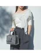 【フレイ アイディー/FRAY I.D】の【ルエル】リボンミドルバッグ 人気、トレンドファッション・服の通販 founy(ファニー) ファッション Fashion レディースファッション Fashion for Women バッグ Bags 秋 Autumn 今季 This Season, Current Season スタイリッシュ Stylish, Fashionable スマート Smart, Elegant 人気 Popular, Best Seller フォーマル Formal, Dressy ボックス Boxy, Box Shape ポケット Pocket, Pocket Detail リボン Ribbon, Bow thumbnail GRY[006]|ID: prp329100004923055 ipo3291000000036939727